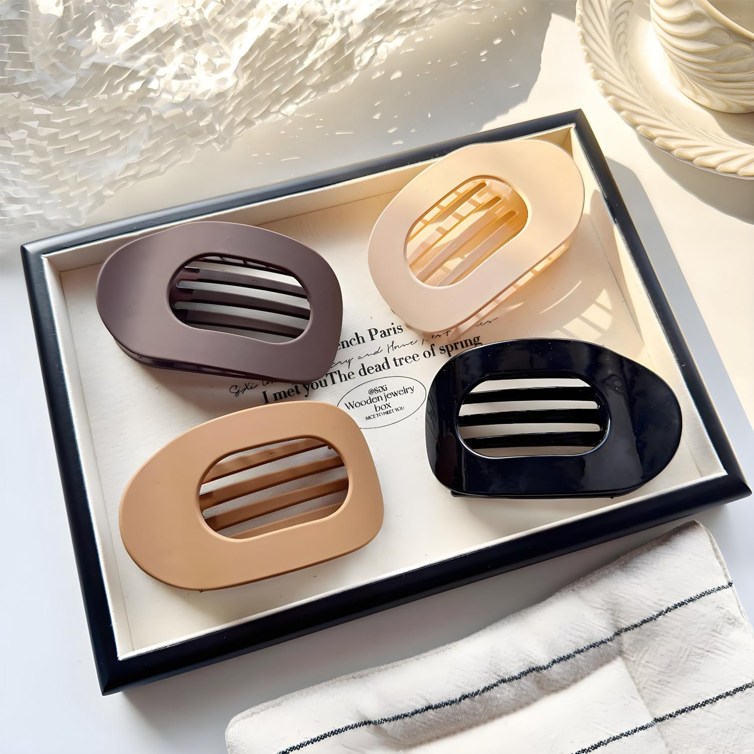 Topbine 4 Pcs Flat Hair Clips for Women,French Design Flat Hair Claws,Fashionable Geometry Hold Lay down Claw Clamps Hair Barrettes Alligator Clip for Thick Thin Hair