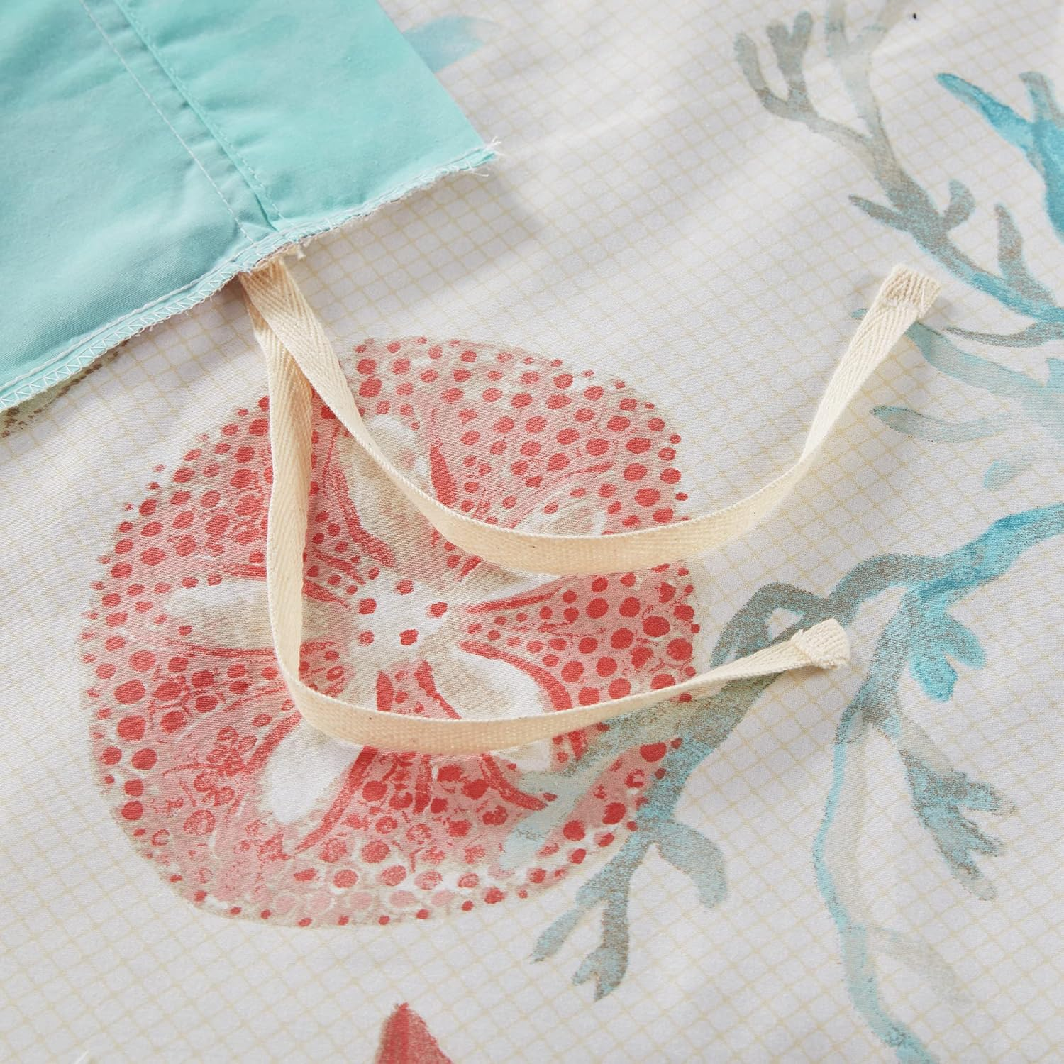 Madison Park MP12-2708 Pebble Beach 6 Piece Duvet Cover Set, King/California King, Coral image number 5