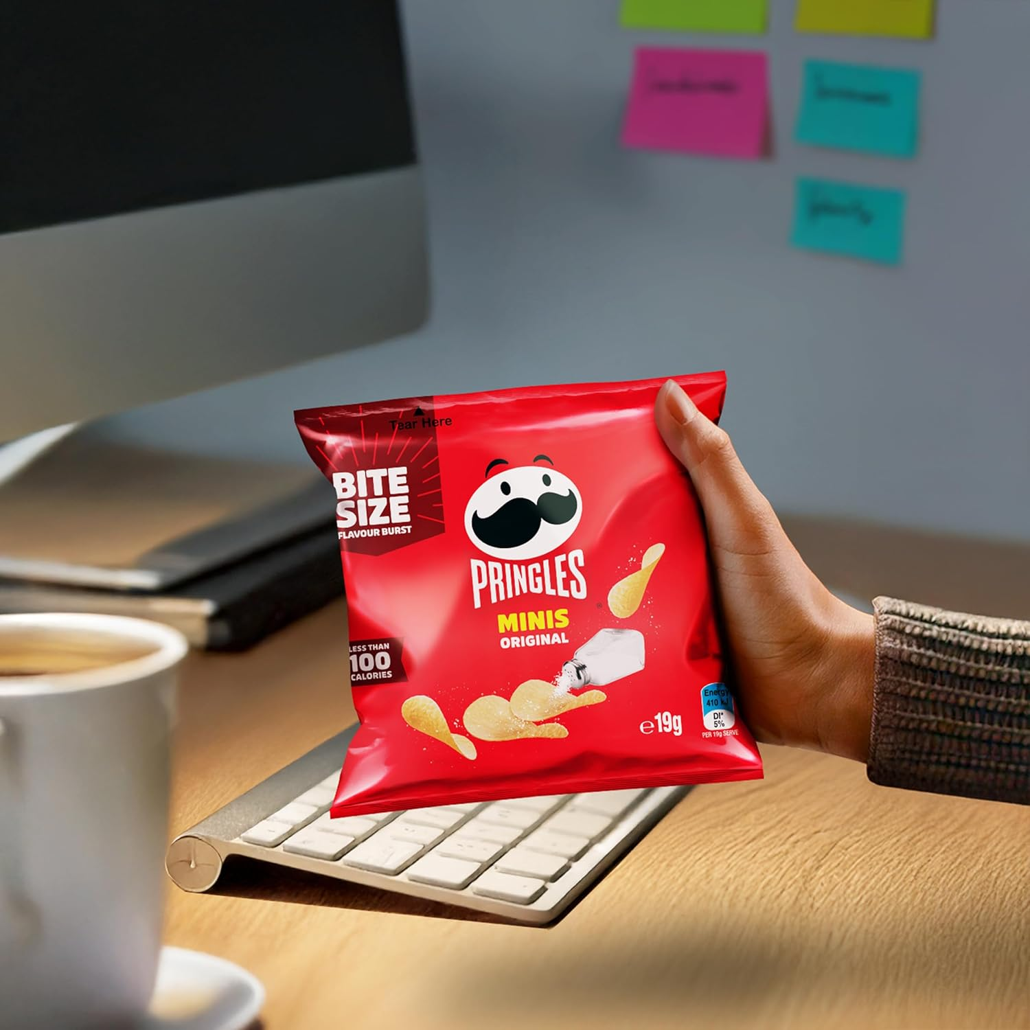 Pringles Minis Original Potato Chips Multipack, 5 Pack (5 X 19G) image number 3