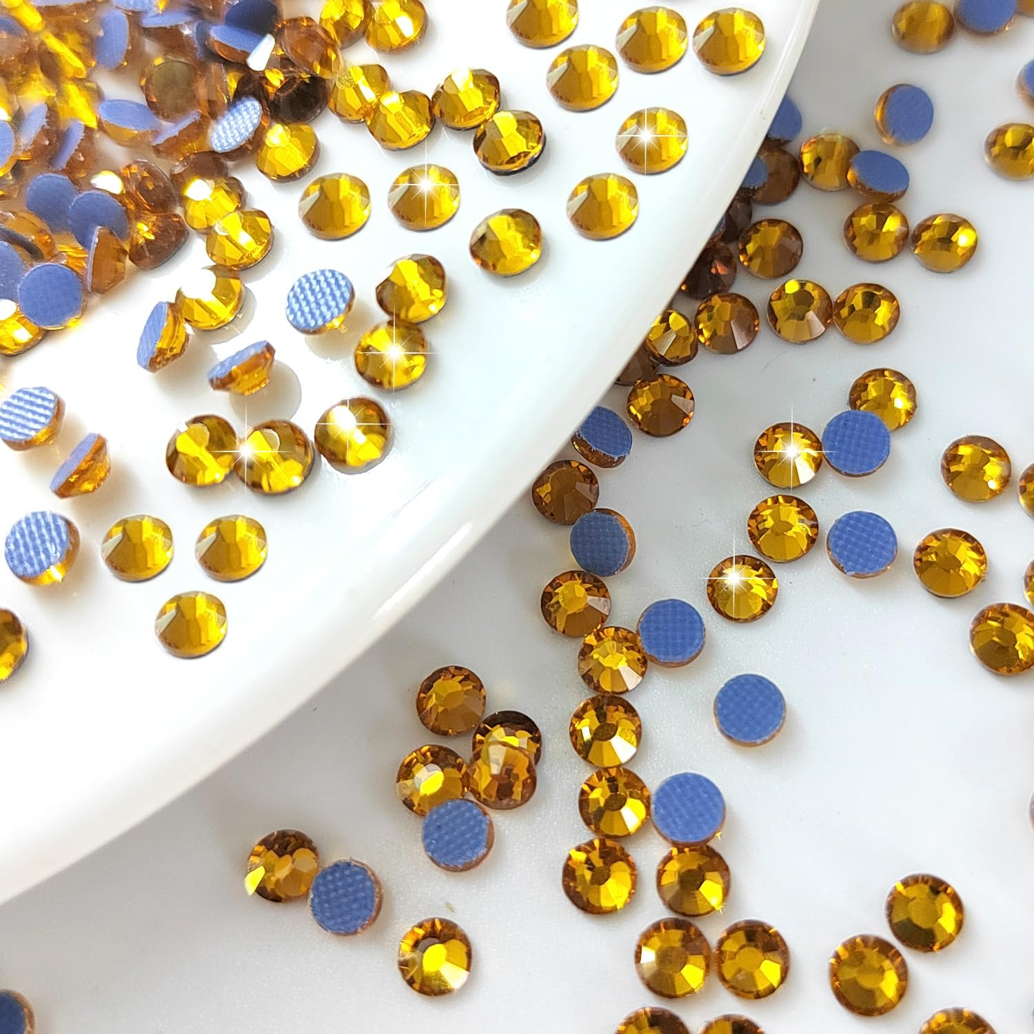 Liliume 2880 Pieces Hotfix Rhinestones SS10 Topaz Rhinestones 15 Colours 4 Sizes round Glass Rhinestones for Clothing Shoes DIY Crafts (Topaz-Ss10) image number 5