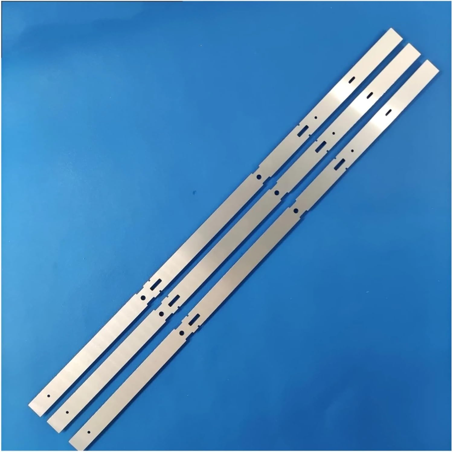 LED Strips for G.-RUNDIG 32 TV 32CLE6525 32CLE6525BG 32VLE6520 32VLE6520BH 32GHB700 2014ARC320_3228_B07_REV1.0_140917 LM41 00100A image number 2