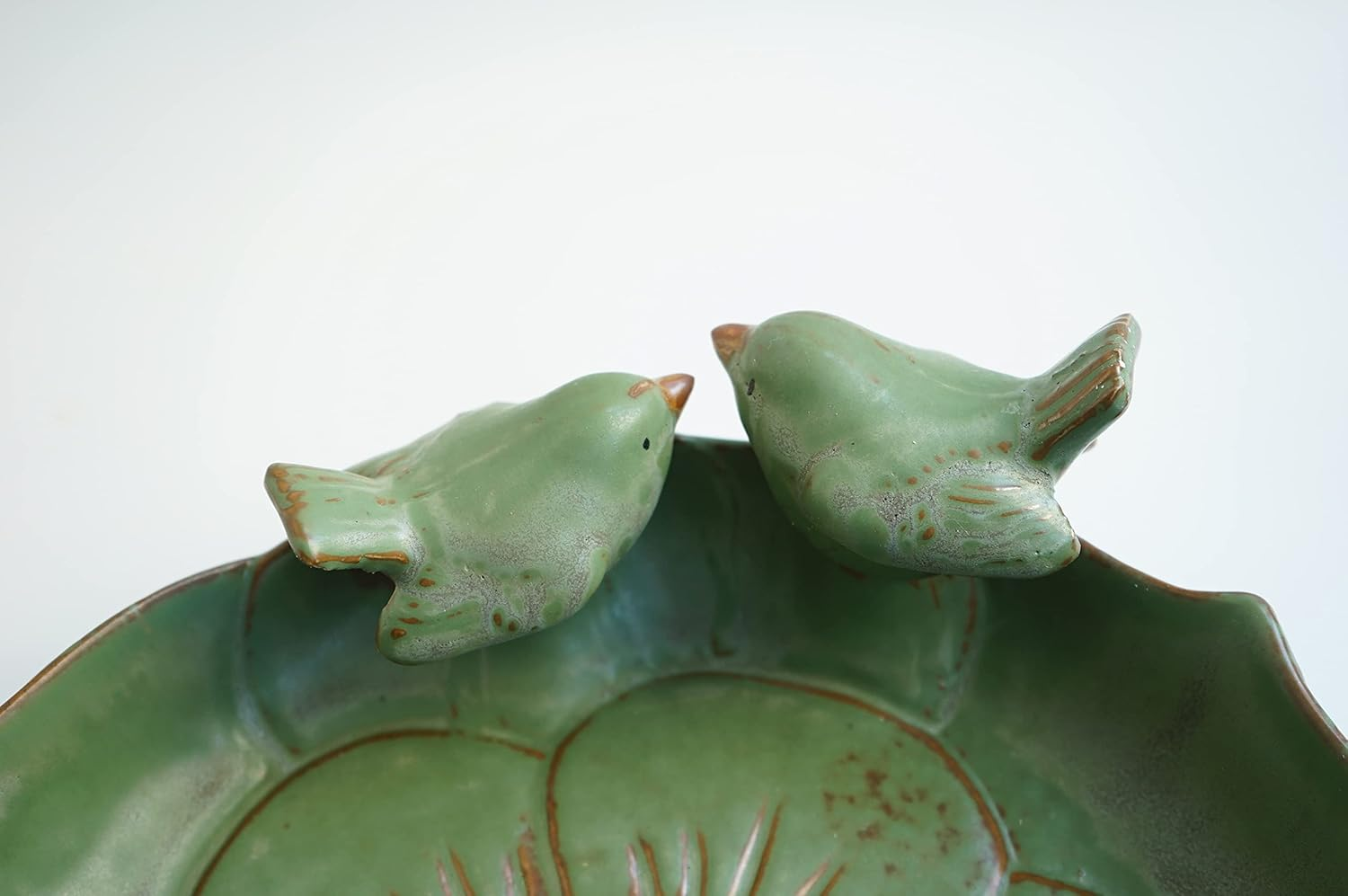 Light Green Ceramic Wild Bird Bath Bowl or Feeder for Outdoor Garden, Bowl Only image number 4