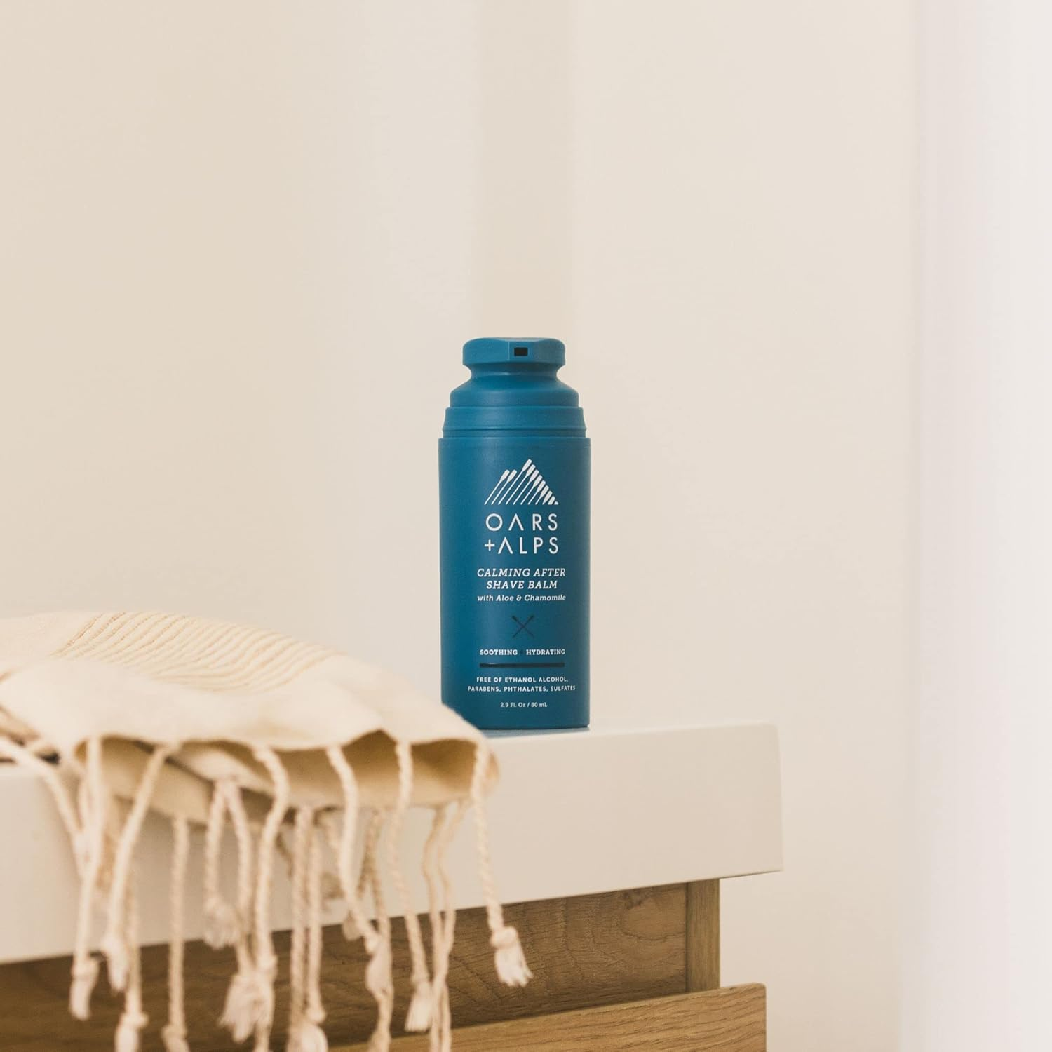 Oars + Alps Calming after Shave Balm and Lotion for Men, Dermatologist Tested and Infused with Aloe and Chamomile, TSA Friendly, 2.9 Fl Oz image number 5