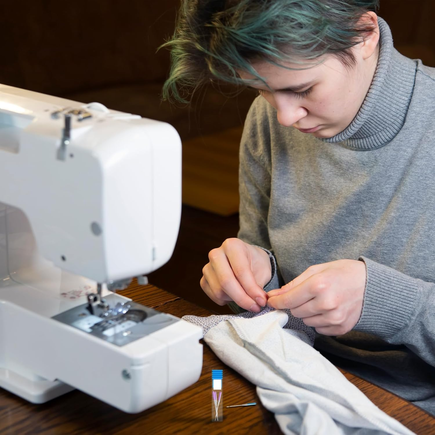 TEAONE Sewing Machine Needles Kit, 30 PCS Universal Machine Needles Accessories - Sizes 65/9,75/11,90/14,100/16,110/18