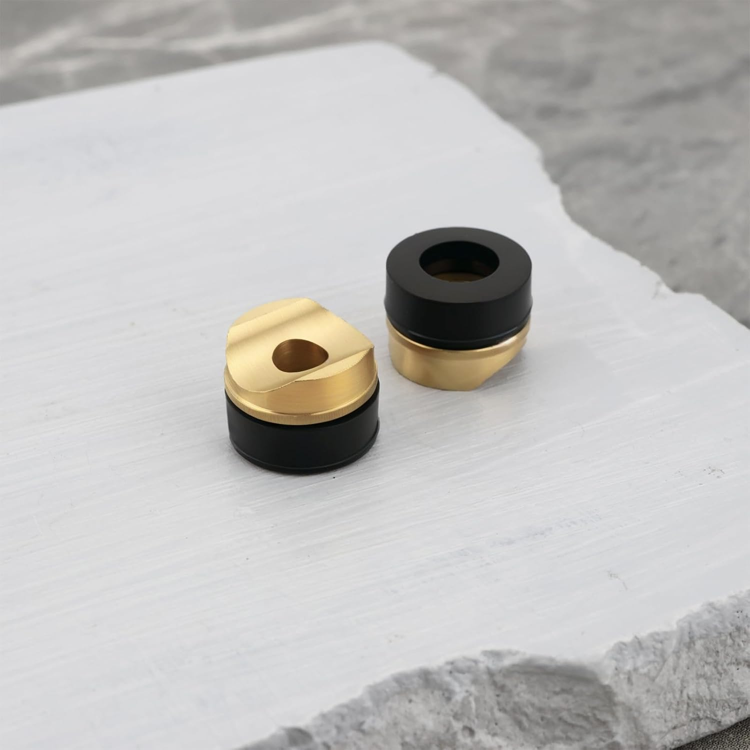 Ecsing 10PCS Brass Seal Sprayer Tip Gaskets 11X8.2Mm for Airless Paint Sprayer Nozzle Seal image number 1