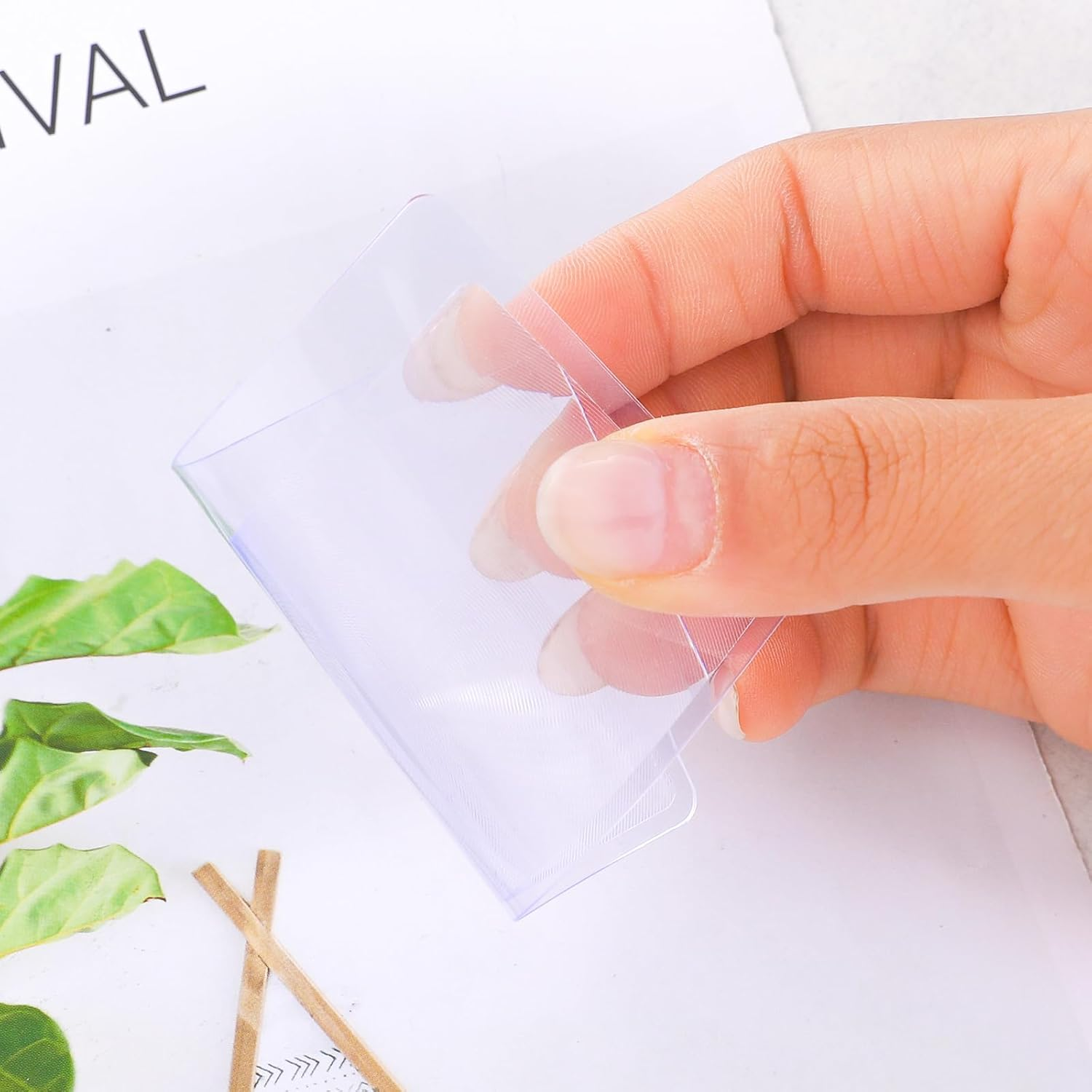 60 Pieces Credit Card Sized Magnifying Lenses ORNOOU Pocket Wallet Size Magnifiers 3X Lense for Reading or Fire Starter image number 3