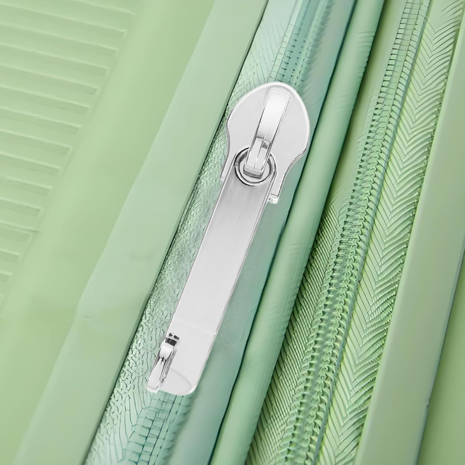 HOLIDYOYO Double Layer Metal Zipper Slider Replacement with Lock Hole for Luggage Repair, Smooth Pull Tab for Suitcase and Travel Gear DIY 4Pcs image number 4