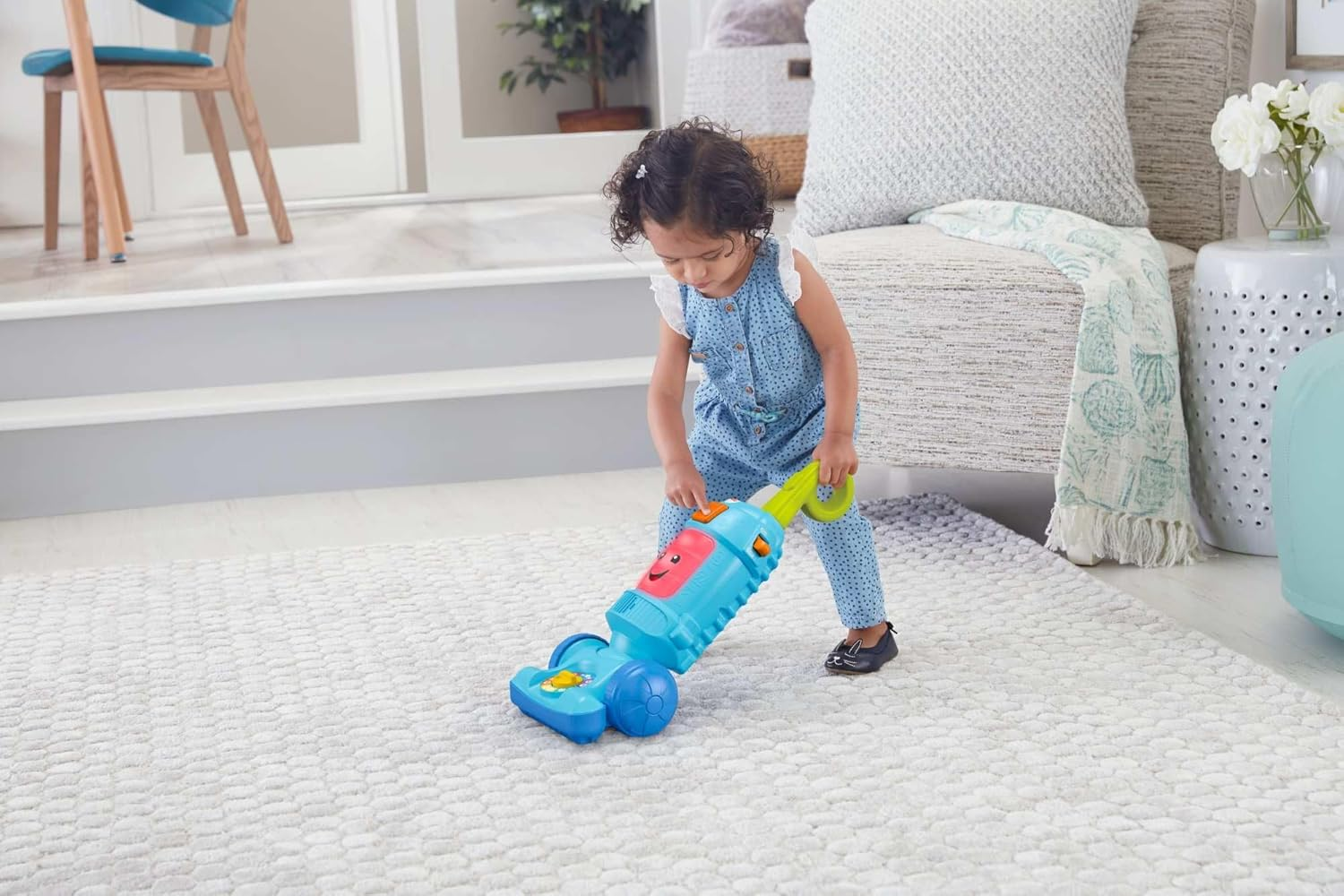 Fisher-Price Toddler Toy Laugh & Learn Light-Up Learning Vacuum Musical Push along for Pretend Play Infants Ages 1+ Years​ image number 3