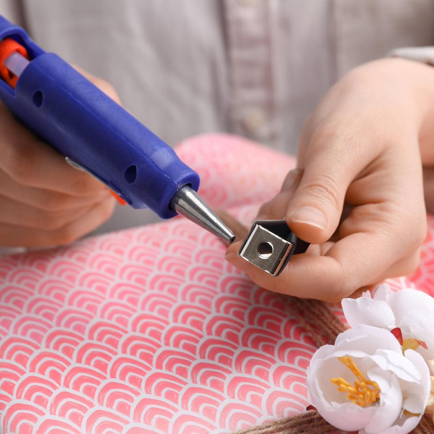 80 Pcs Black Square Head Car Vent Clips Auto Air Freshener Perfume Outlet Clips for Car Air Conditioner Outlet Office Home