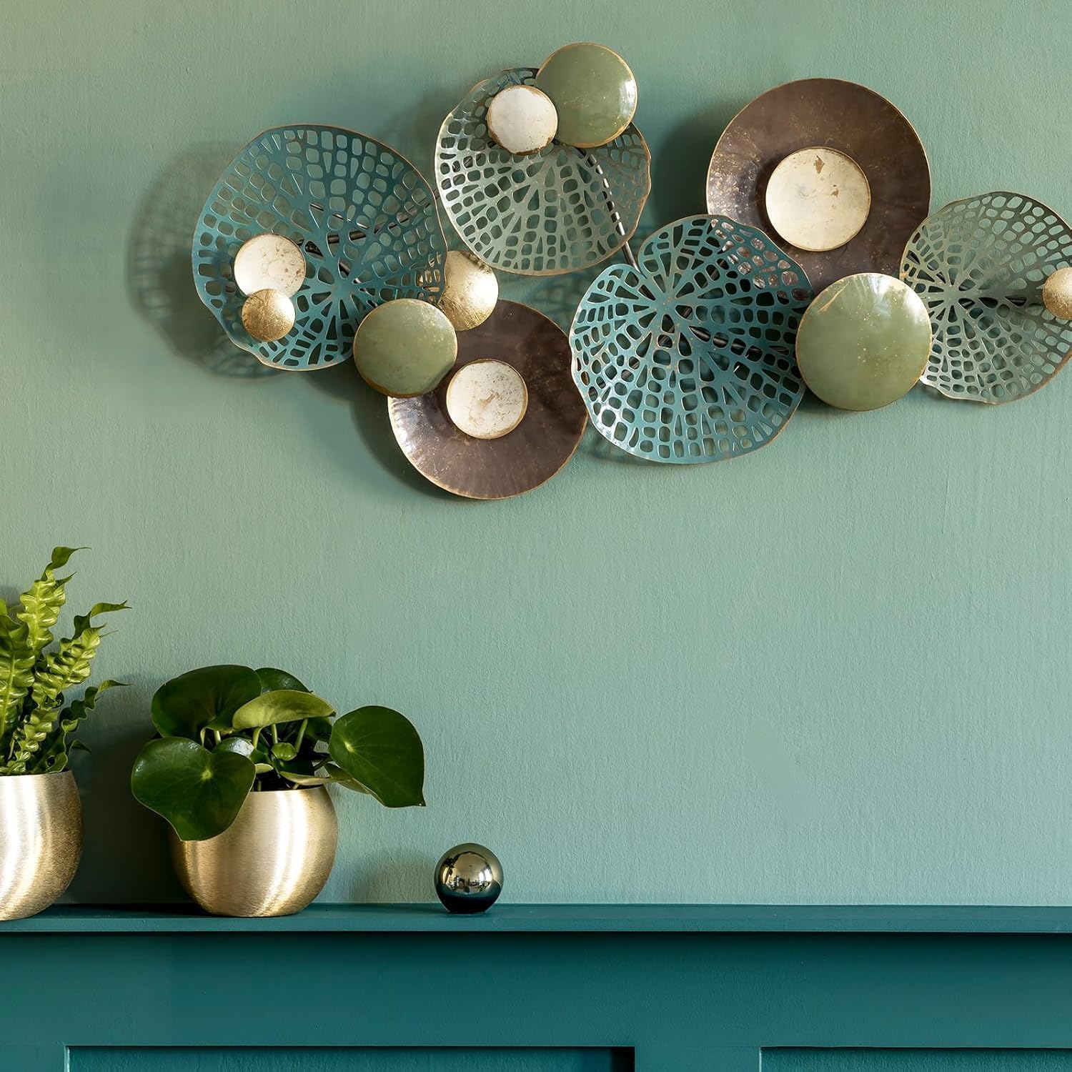 30Pcs Invisible Adhesive Plate Hangers, Wall Plate Hanger Display Holder, 1.25 Inch Square Plastic Invisible Plate Holders, Picture Hanger Hanging Hooks for Decorative Plates and Wall Art image number 5