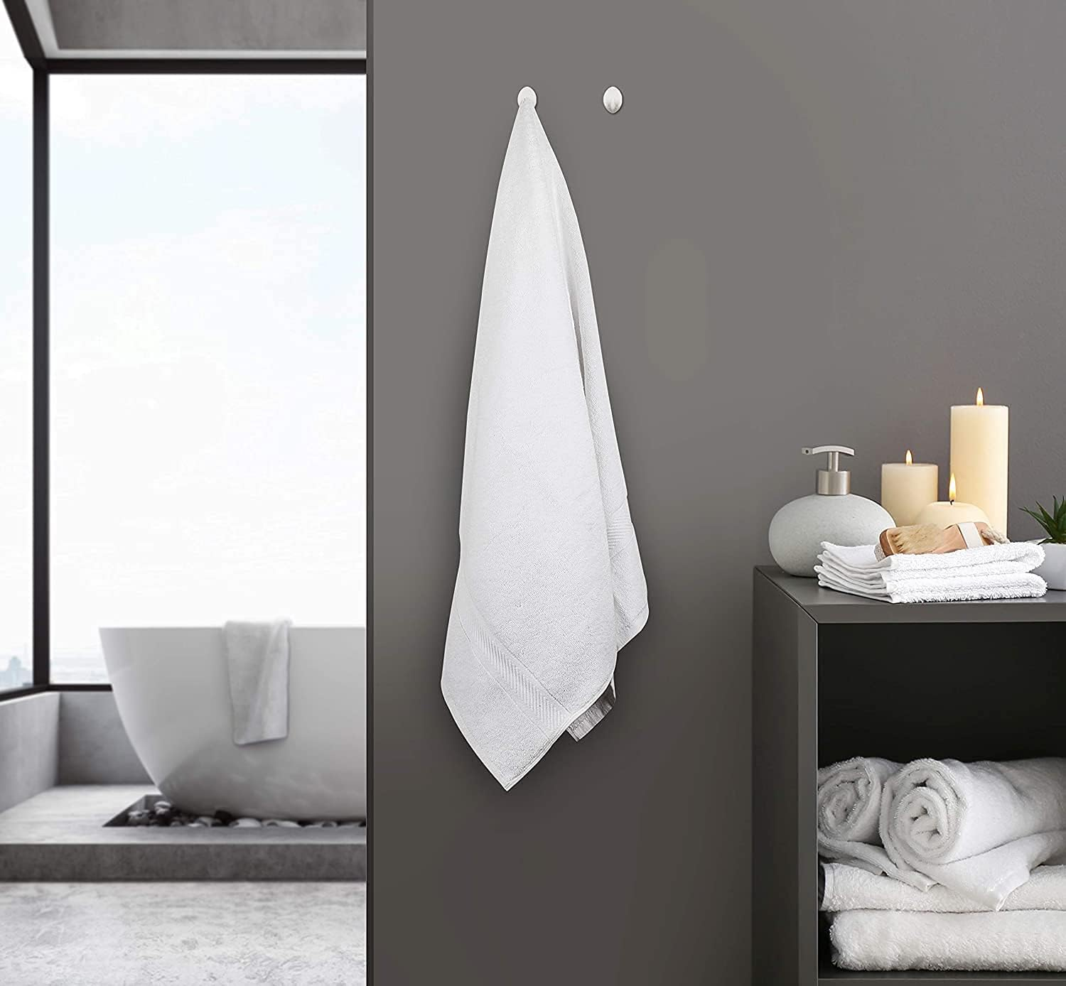 Bath Towels, White, 24 X 46 Inches Towels for Pool, Spa, and Gym Lightweight and Highly Absorbent Quick Drying Towels image number 5