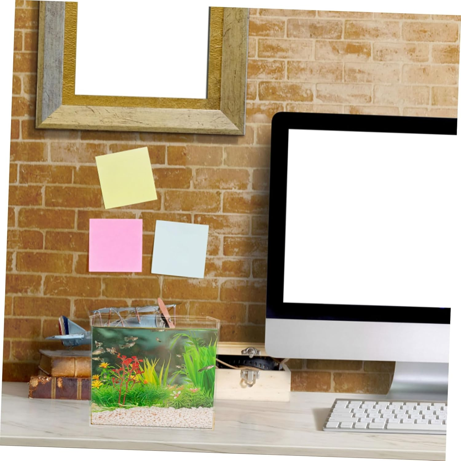 ERINGOGO Transparent Mini Goldfish Tank Square Plastic Aquarium for Desktop Crack Resistant Fish Bowl for Home Office Garden Decor Easy Maintenance Open Tank for Aquatic Pets image number 5