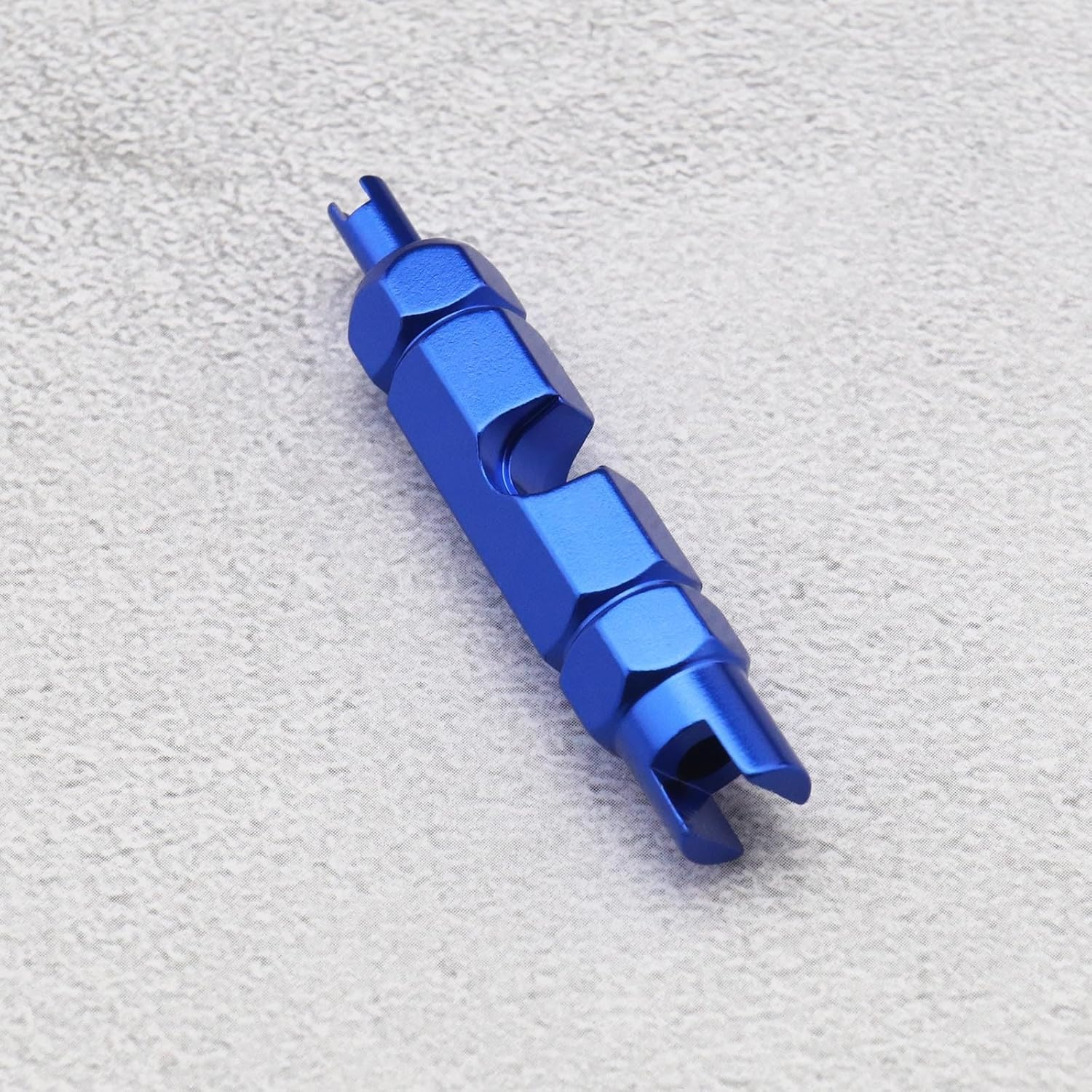 Emagtech 2PCS Valve Core Remover Tool for Schrader Presta Aluminium Alloy Valve Extender Tire Repair Tool Valve Wrench for Bike Car Bicycle Motorcyle Tyre image number 3