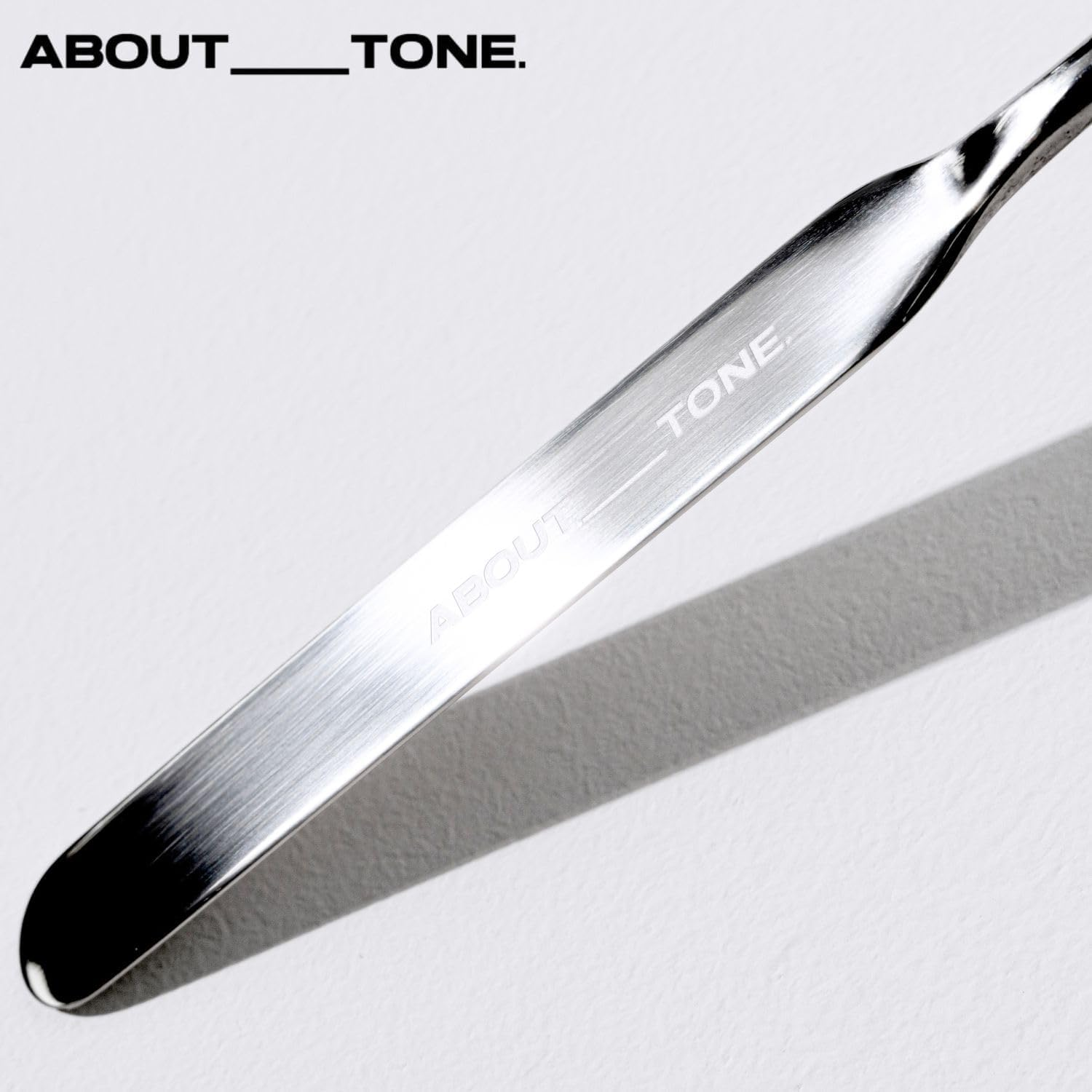 ABOUT TONE Makeup Spatula image number 1
