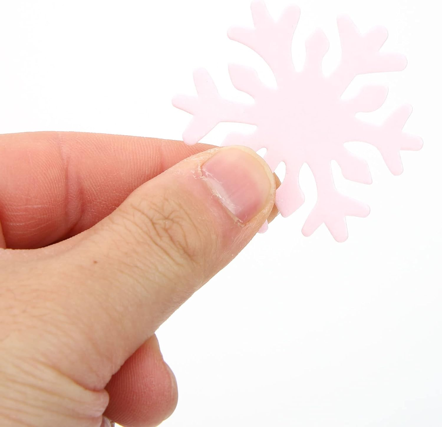 LUOZZY 50Pcs Edible Snowflakes Cake Decoration Cupcake Toppers Winter Christmas Party Cake Supplies - Pink image number 1