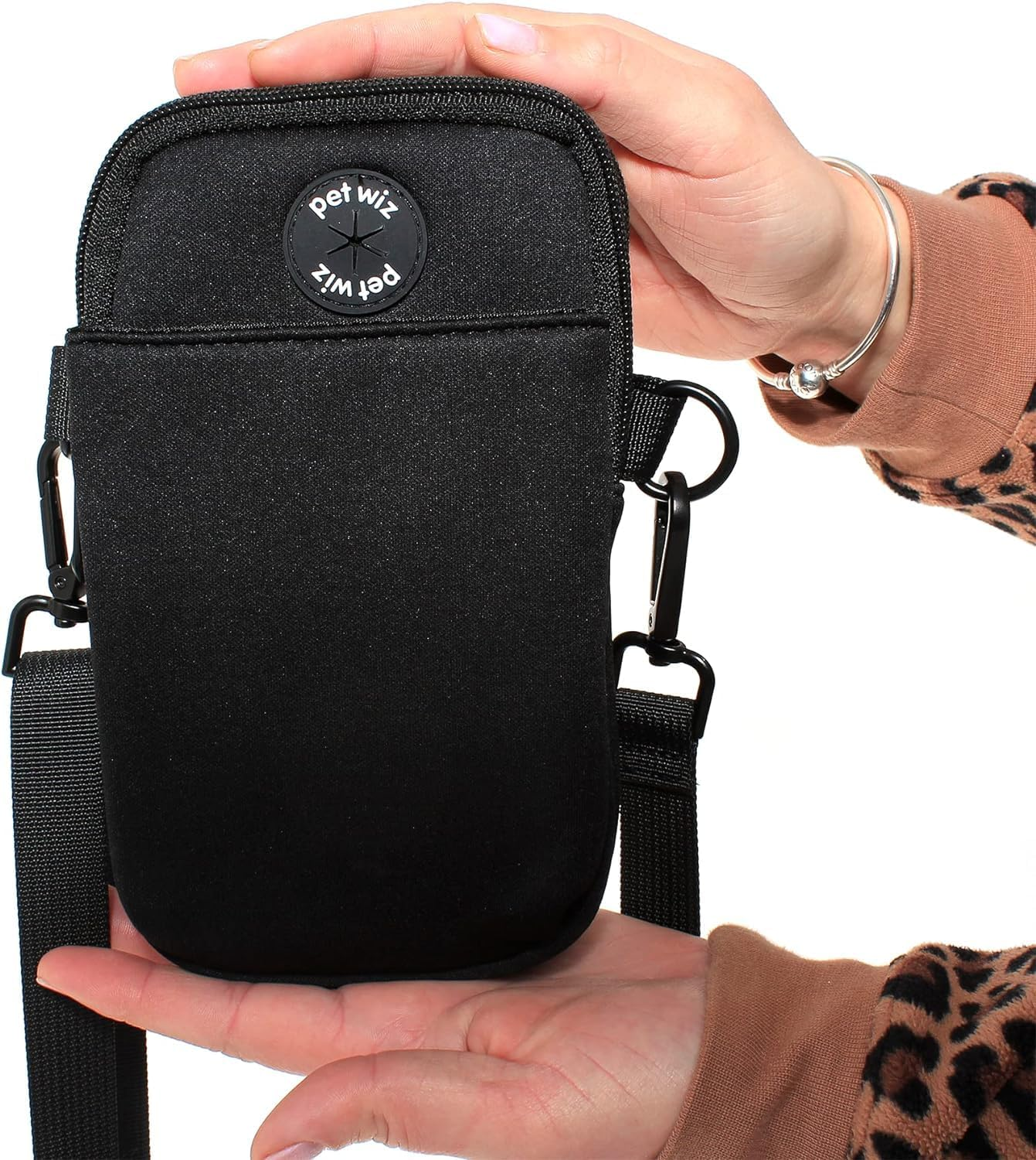 Pet Wiz Dog Walking Bag with Adjustable Strap (Slim & Lightweight Dog Walking Bag - Beige) image number 5