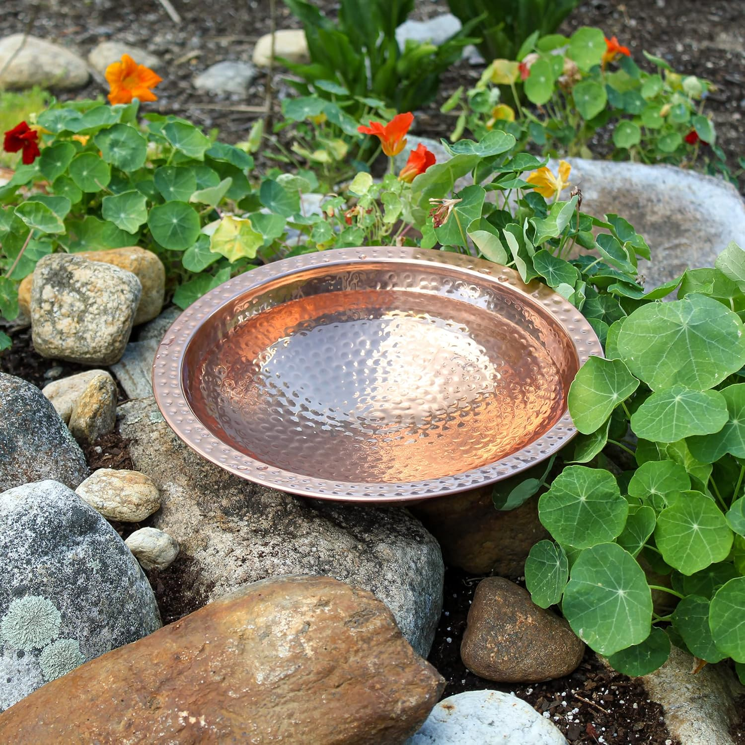 Achla Designs 201-9904 Hammered Bowl with Rim Birdbath, Polished Copper Plated image number 2