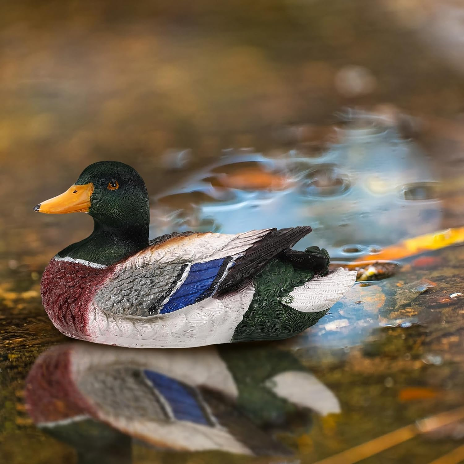 Milisten Garden Duck Statue Feathered Duck Figurine Floating Animal Sculpture Model for Patio Lawn Pond Fish Tank Aquarium Decoration image number 4