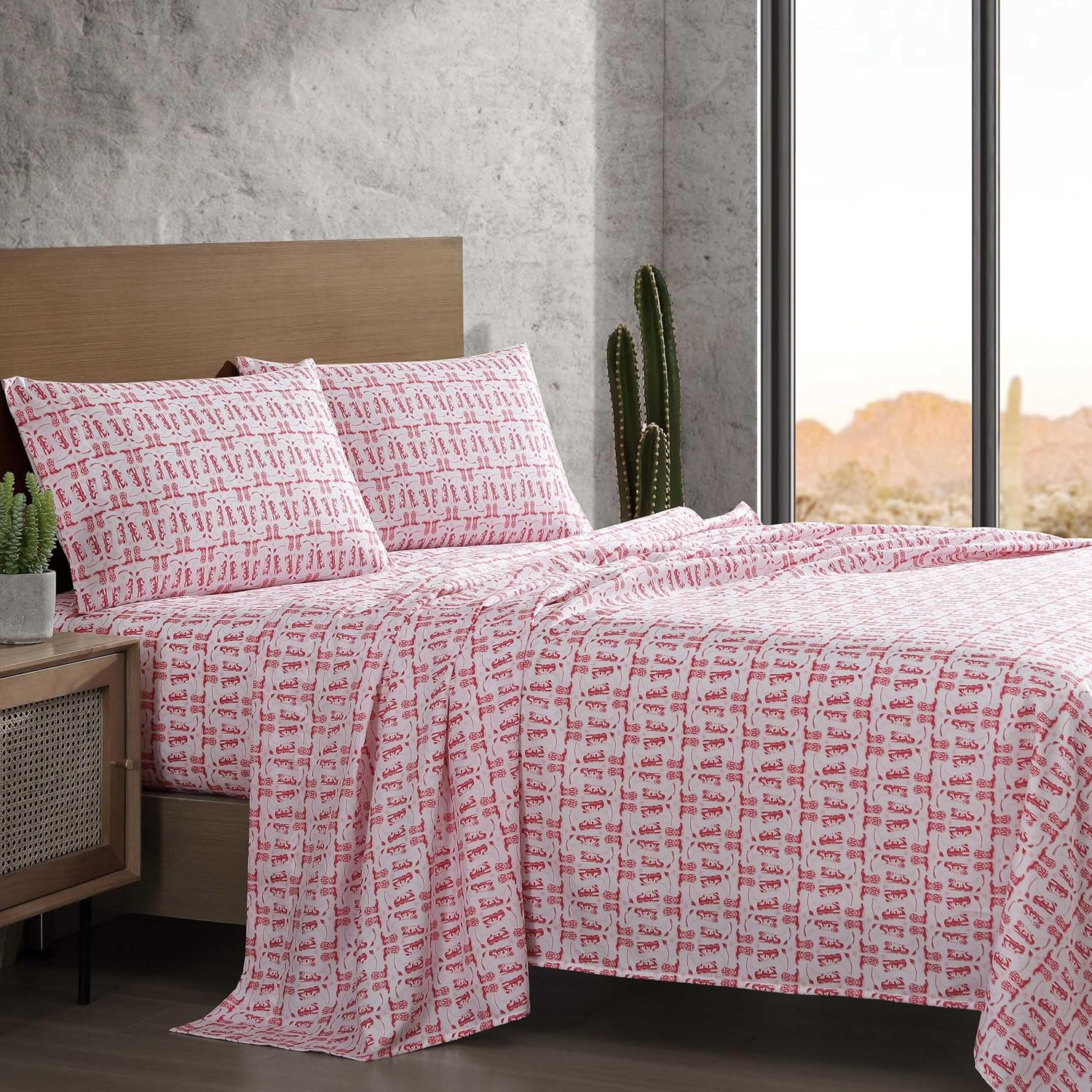Wrangler - Queen Sheet Set, Super Soft Bedding Set, Cozy Home Decor, Oeko-Tex Certified (Knockin Boots Pink, Queen) image number 5