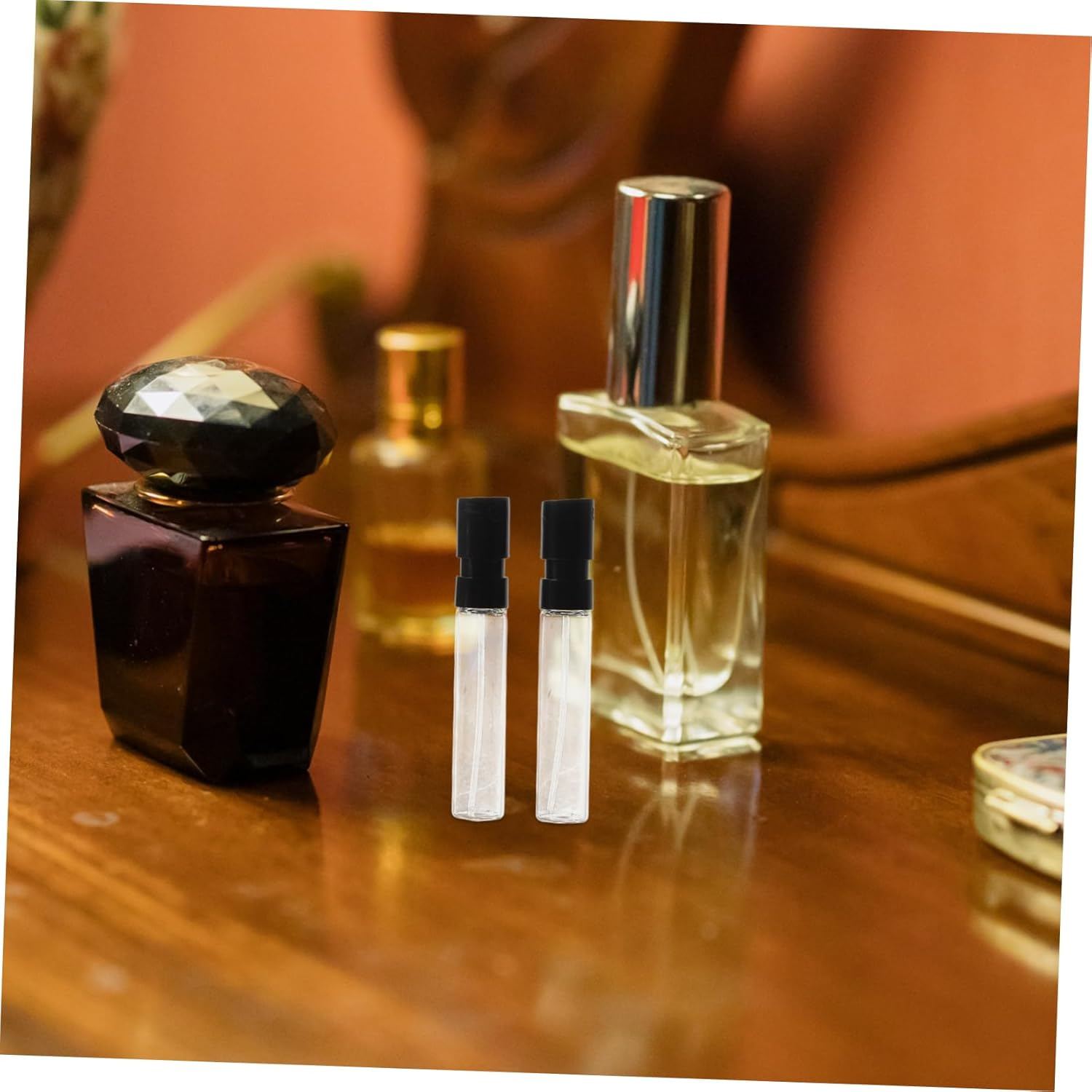 TOGEVAL Mini Glass Spray Bottles 10Pcs 2Ml Travel Perfume Bottle Refillable Fine Mist Atomizer Portable Sample Containers for Fragrance Essential Oils image number 4