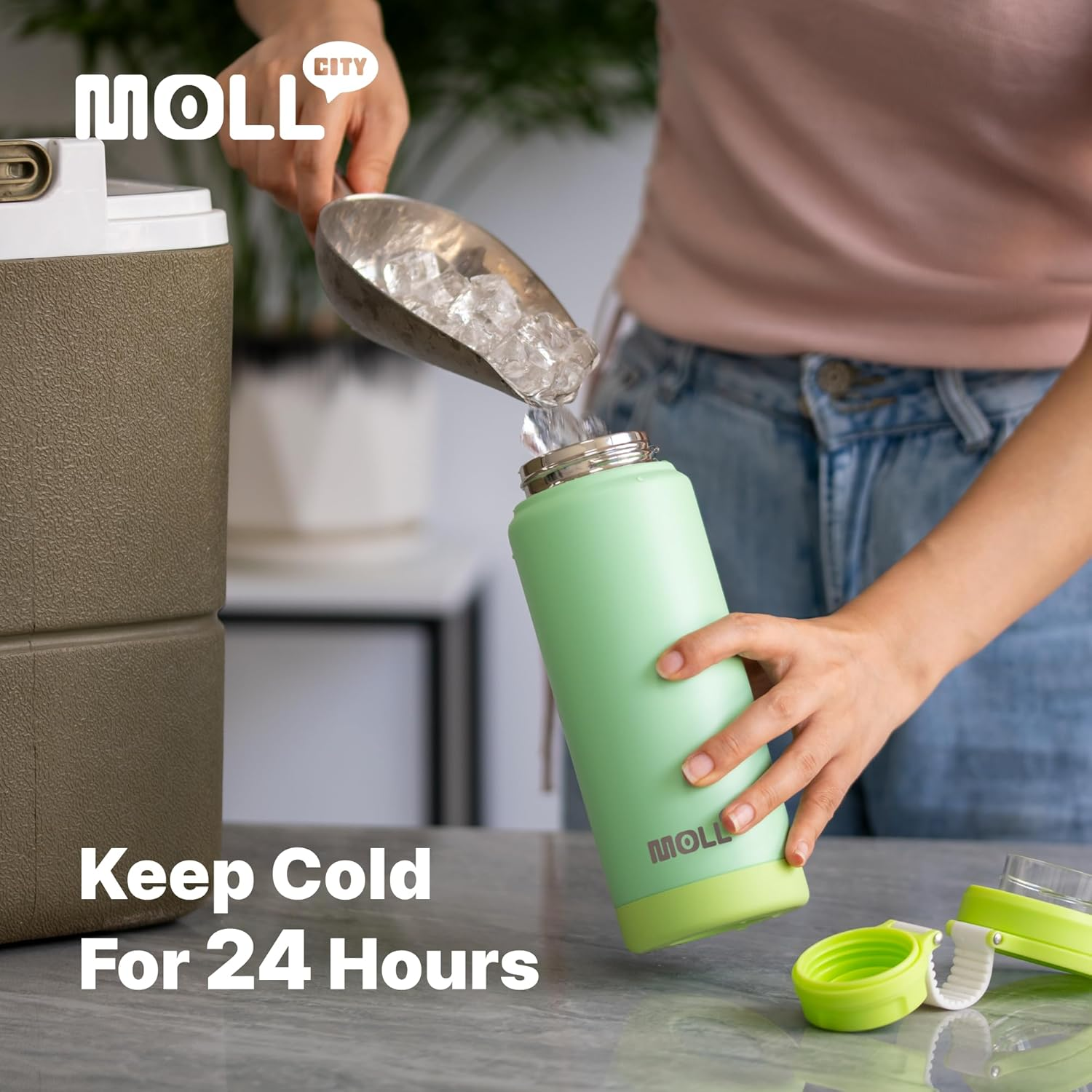 Insulated Water Bottle 24 Oz-Stainless Steel Double Wall Vacuum Wide Mouth Water Bottle with Non-Slip Silicone Sleeve-Travel Leak Proof Flask for School, BPA Free(Black)