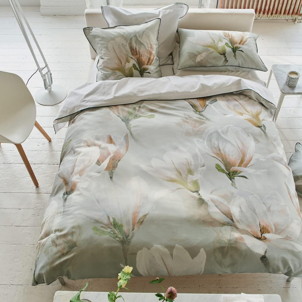 Yulan Magnolia Printed Cotton Sateen Duvet Cover 260 X 240 Cm Designers Guild image number 4