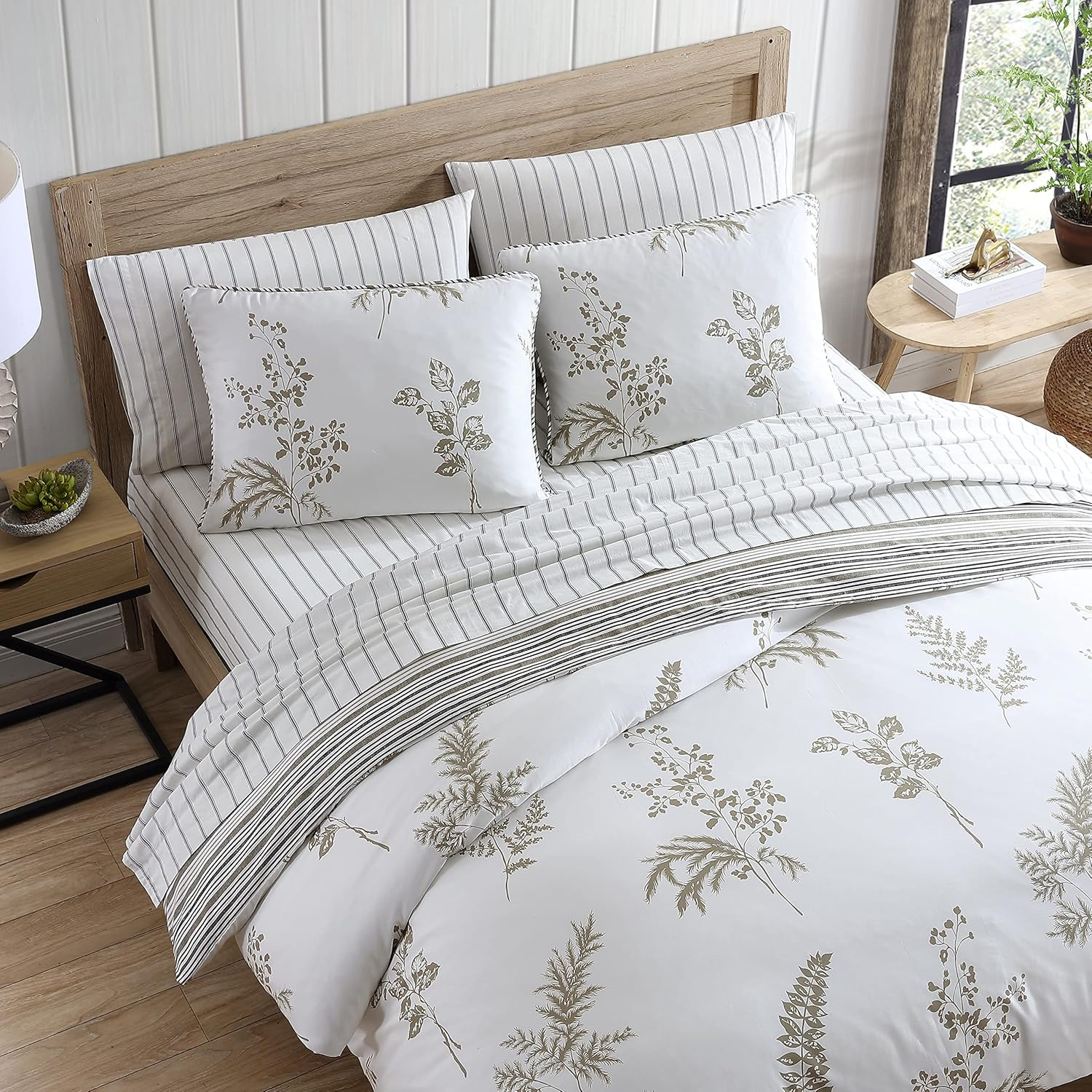 Stone Cottage - Queen Duvet Cover Set, Cotton Sateen Bedding with Matching Shams, Elegant Home Decor (Willow Tan/Beige, Queen) image number 1