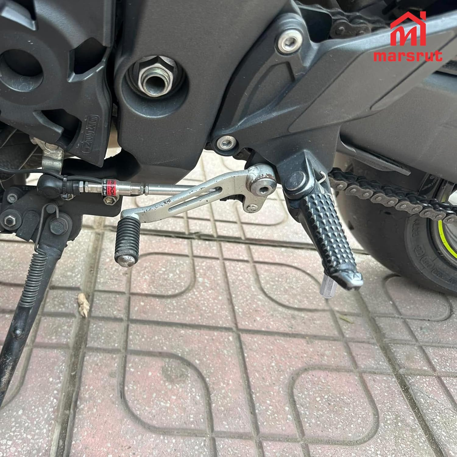 1 Pair Foot Pegs Fits for Yamaha R3 MT-03 YZF R25 MT25 MT03 2014-2023, Front Passenger Motorcycle Footrest Pedal Peg Rest Bracket, Aluminum Driver Footpeg Set, Posapies Para Moto (10Pcs, Color: Black) image number 3