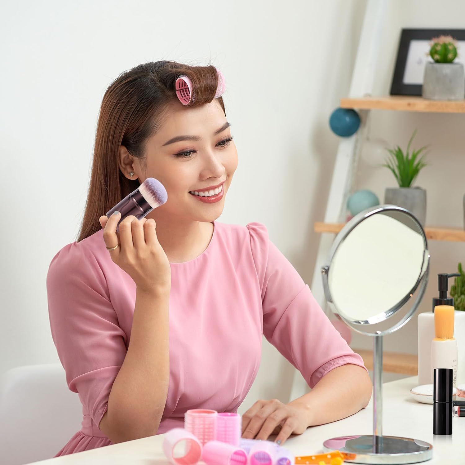 Retractable Kabuki Makeup Brush, 2Pcs Travel Kabuki Powder Makeup Brush, Retractable Cosmetics Power Brushes for Women or Girls image number 3