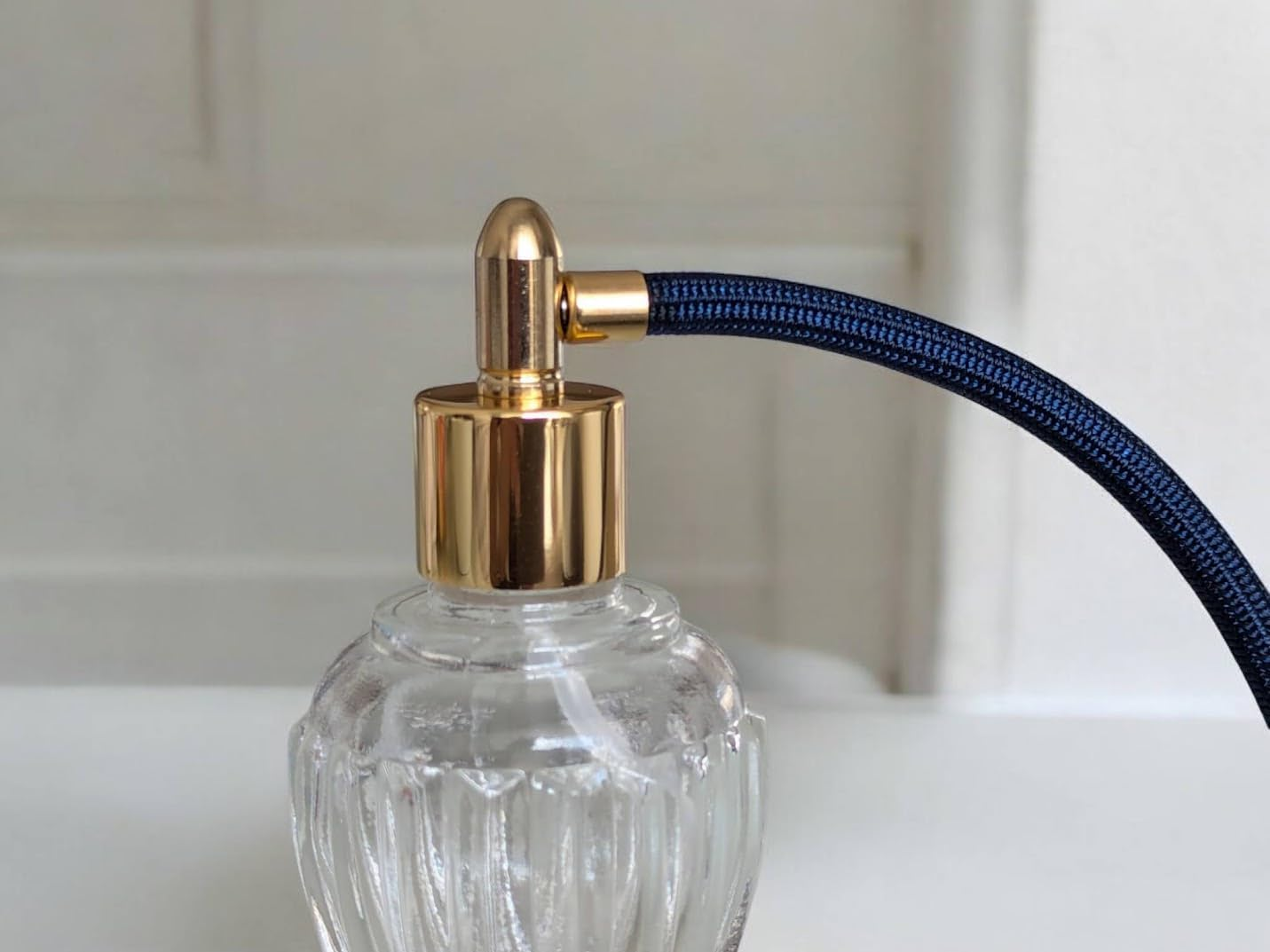 Essential Atomizer Divo 46Ml Fragrance Atomiser Bottle Spray (Blue) image number 2