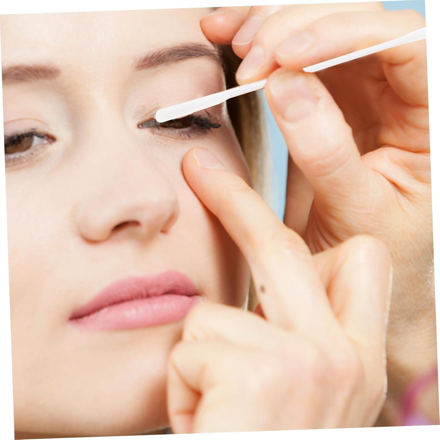 2Pcs Double Pointed Cotton Swabs for Makeup and Beauty per Bag for Eyebrow Tattoo and Detailed Cleaning image number 1