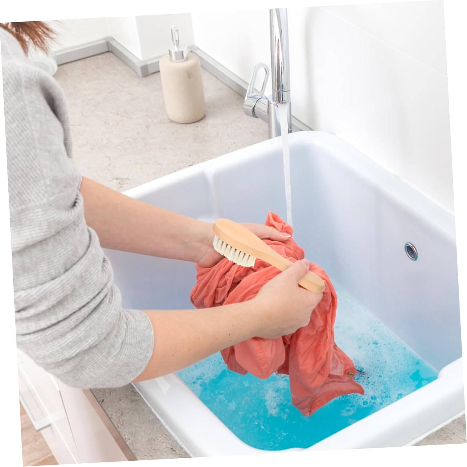 Iplusmile Bristle Laundry Brush Soft Natural Bristles for Delicate Fabrics Linens Knits Clothes Stubborn Stain Removal Household Cleaning Tool 6.1 Inch image number 4