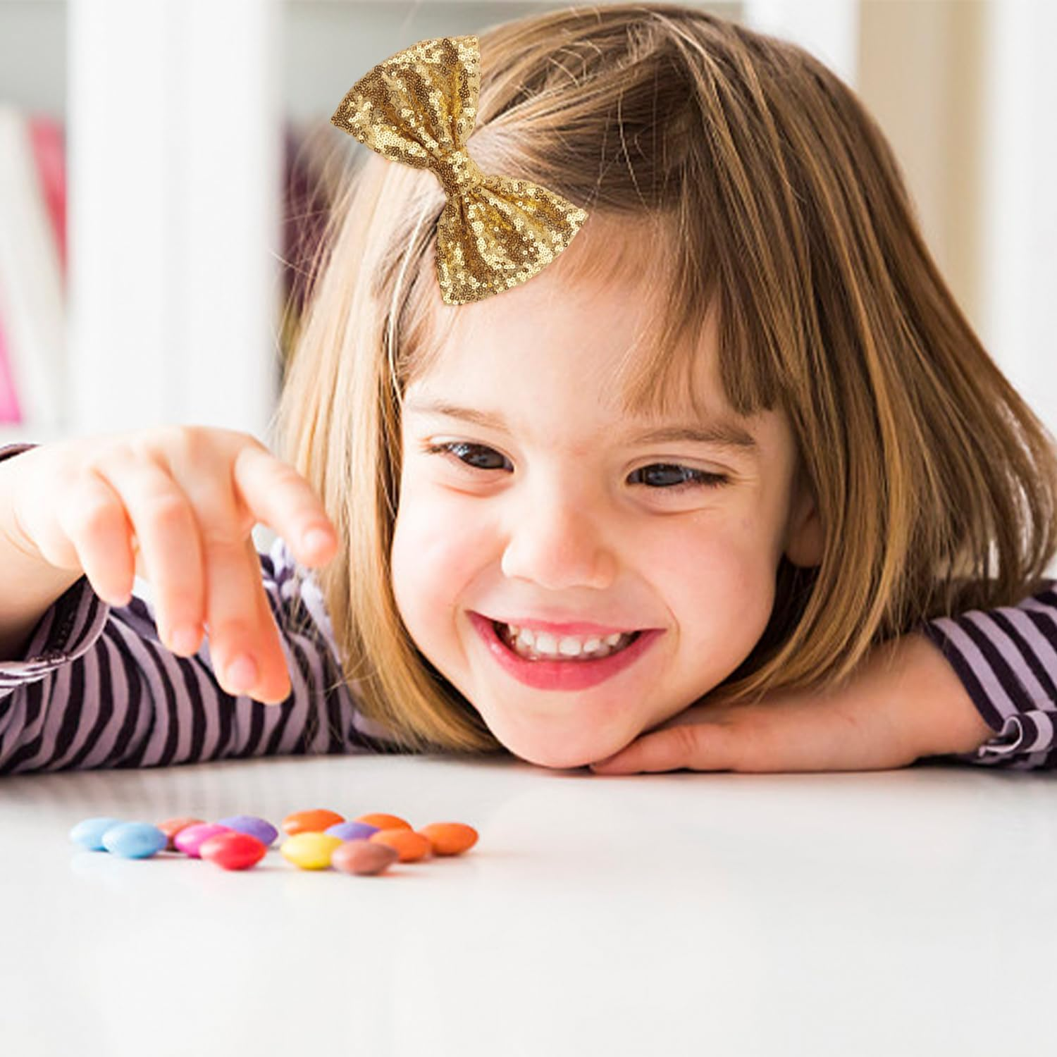 Pack of 2 Sequin Hair Bobbles, 2 Pieces Hair Bows with Sequins, Golden Hair Accessories for Girls, Shiny, Simple Headwear, Hair Accessories image number 3
