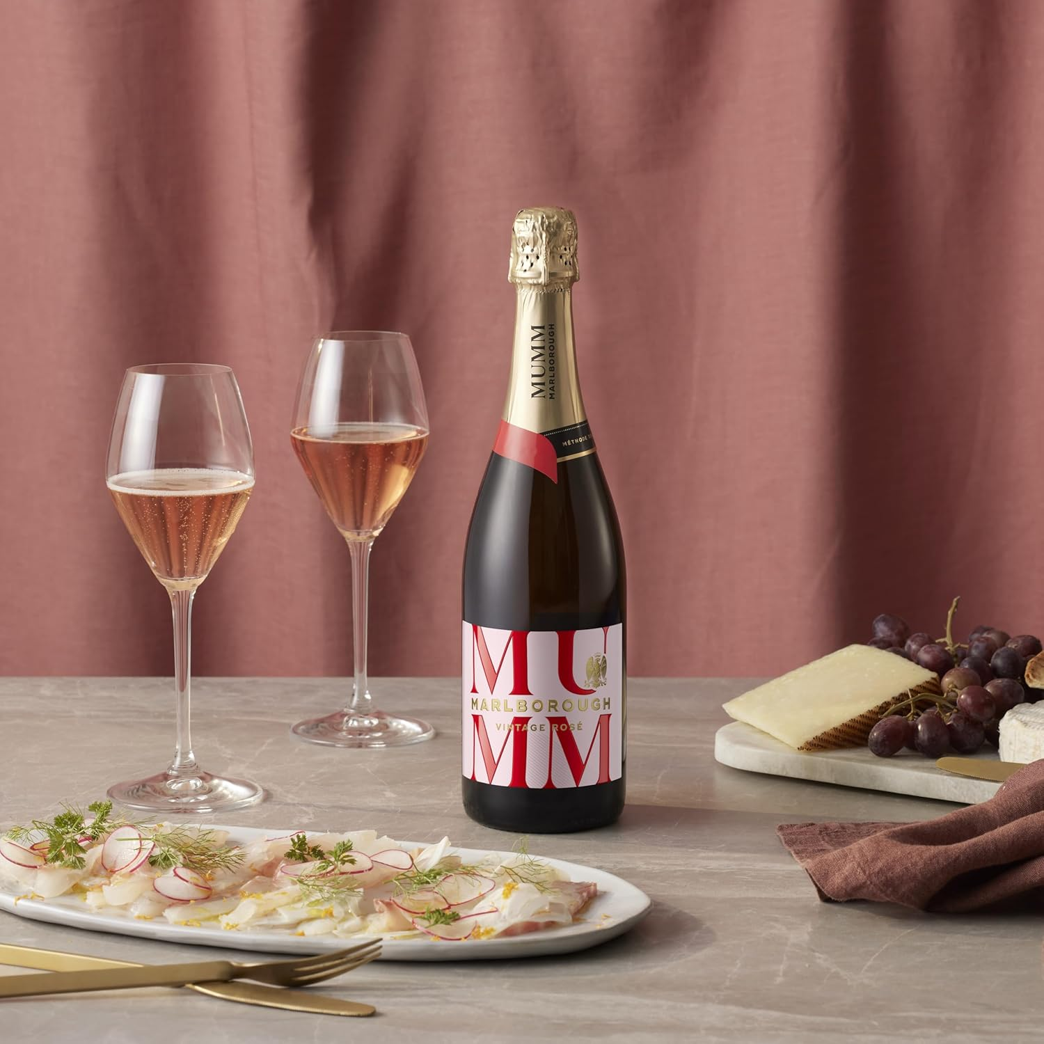 Mumm Marlborough Rose Brut Wine 750 Ml image number 2