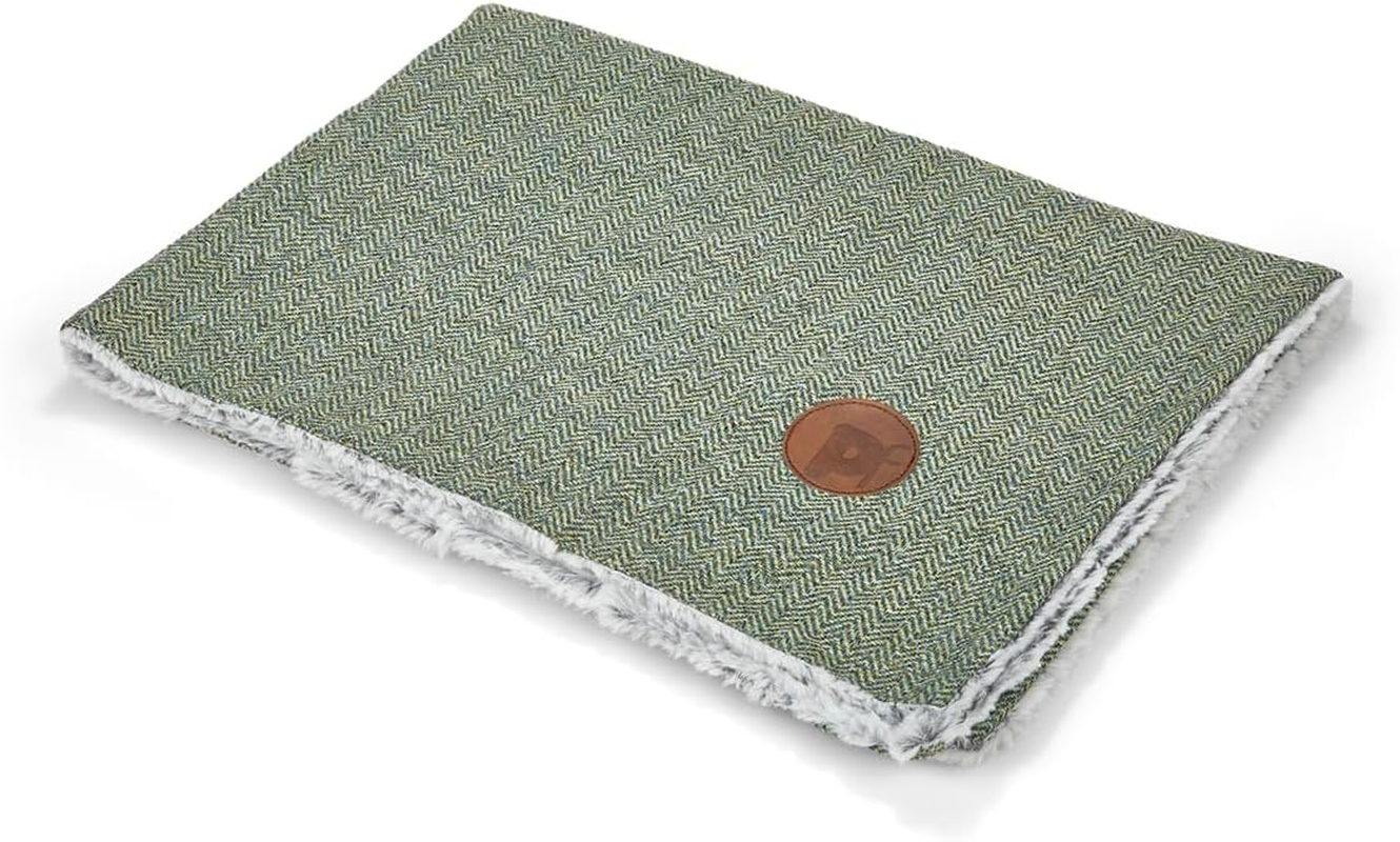 Petface Sage Herringbone Pet Comforter Blanket