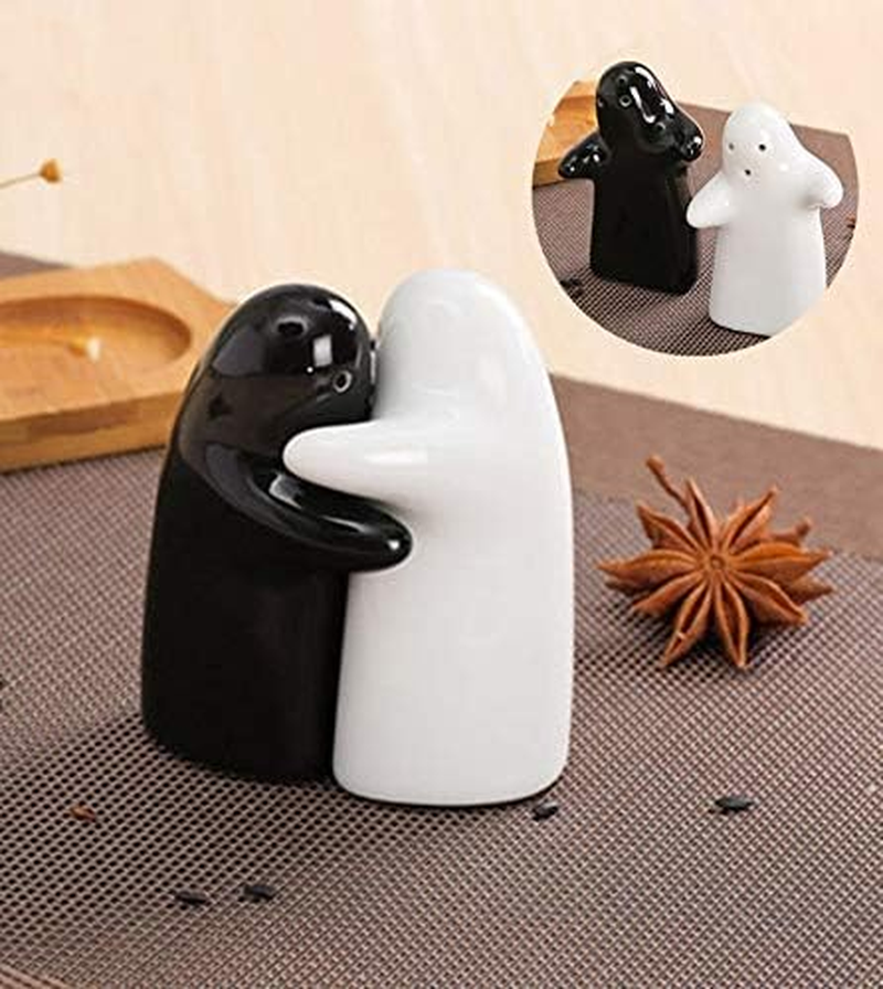 Salt and Pepper Shakers Cute Decorative Novelty. Hugging Shakers Couple Set. Black & White, Modern and Vintage Hug Design - Easy to Refill & Dispense (Seasoning & Spice) - Perfect for Gift, Halloween