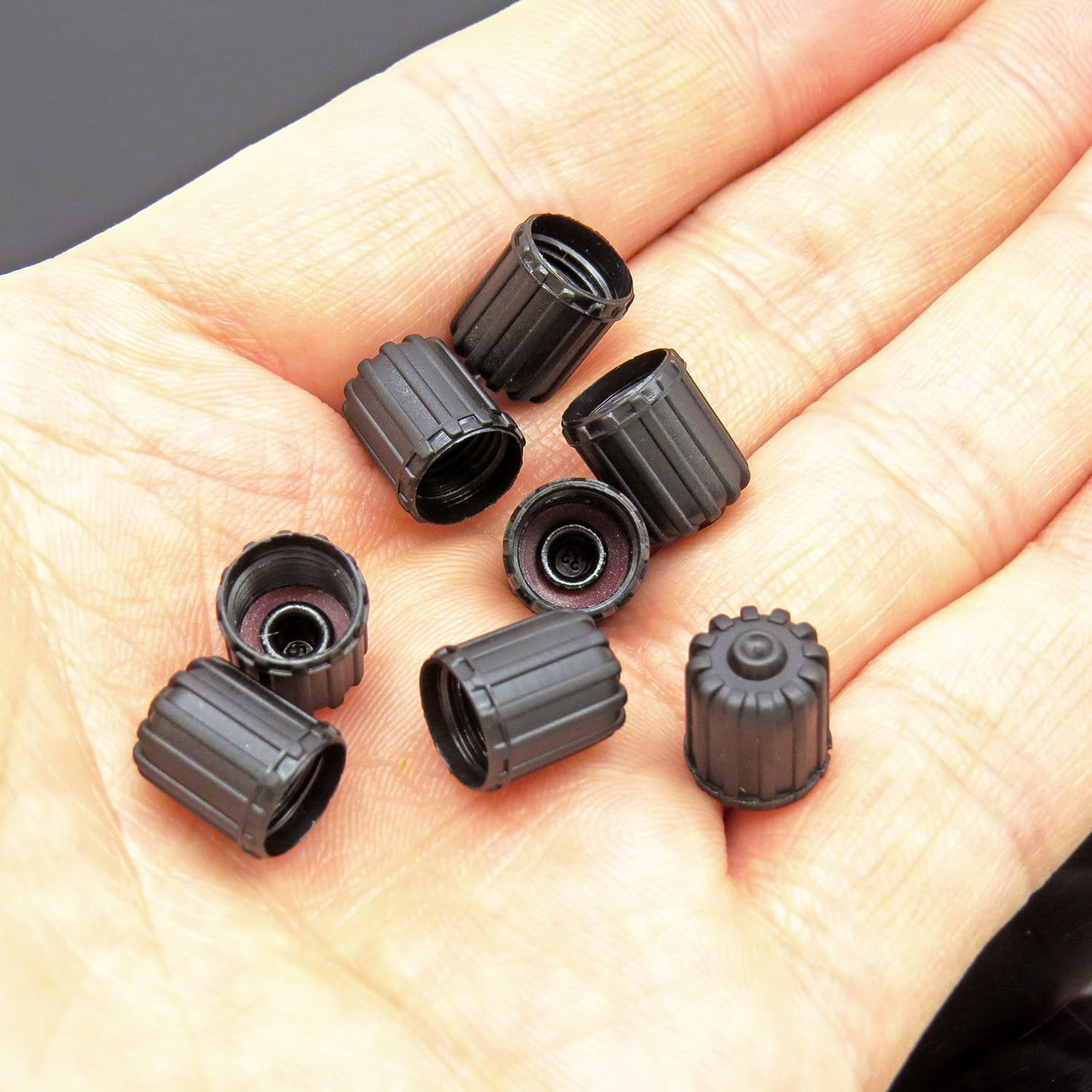 TPMS Plastic Tire Valve Stem Caps Black with Airtight Rubber Seal Universal Air Tire Stem Caps for Car Valve Caps, Tesla Original Valve Covers, All-Weather, Air Protection, Light-Weight (8 Pack) image number 4