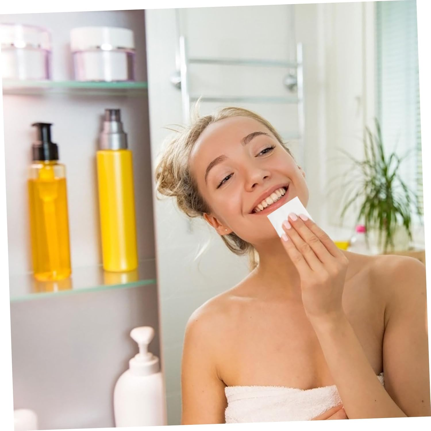 Ipetboom 200Pcs Cotton Pads for Makeup Removal Facial Cleansing Gentle Comfortable image number 1