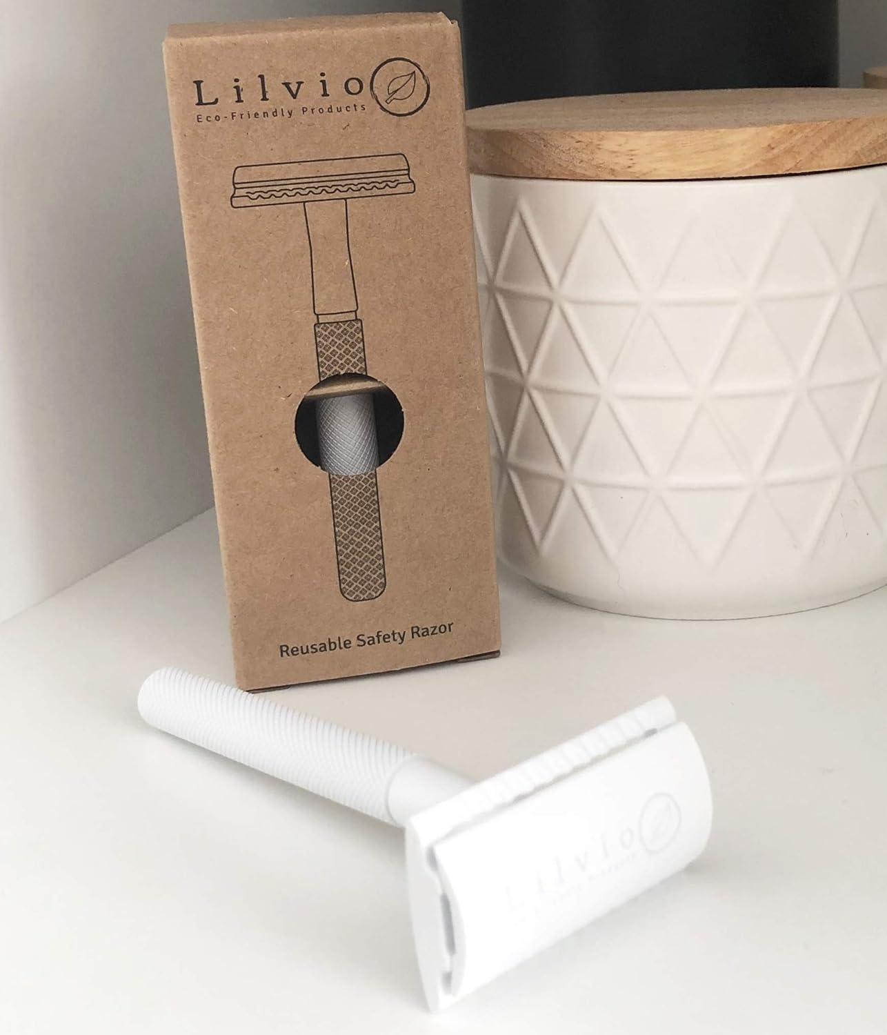 Lilvio Reusable Safety Razor & One Double Edge Blade. Choose from 9 Colours (White) - Baby Blue image number 5