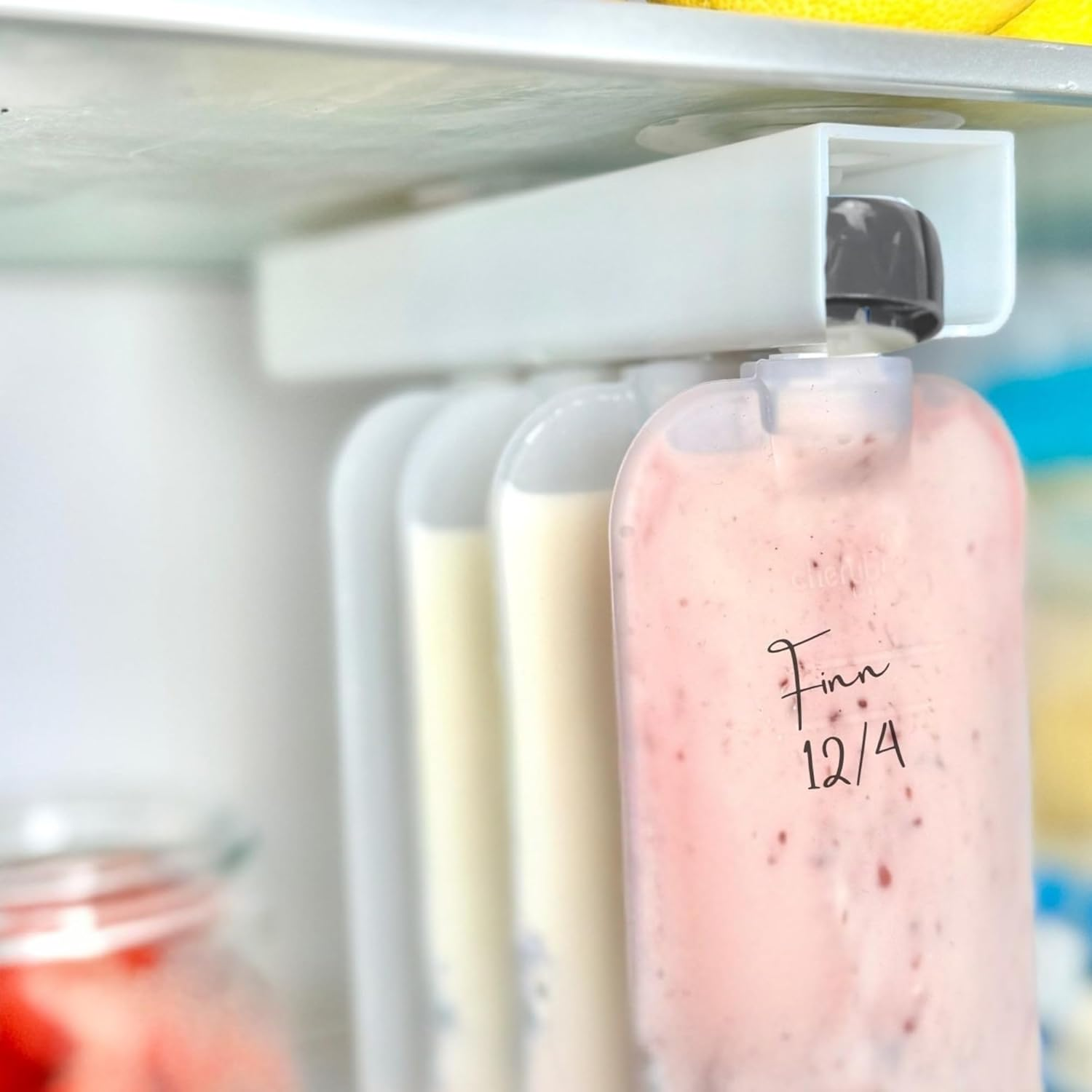 Cherub Baby Reusable Silicone Breast Milk & Baby Food Pouches 2PK 180Ml - BPA Free Leakproof Milk Storage with Spout & Zipper - Refillable Baby Pouch - Dishwasher Freezer Safe - Smoothie & Snack Pouches