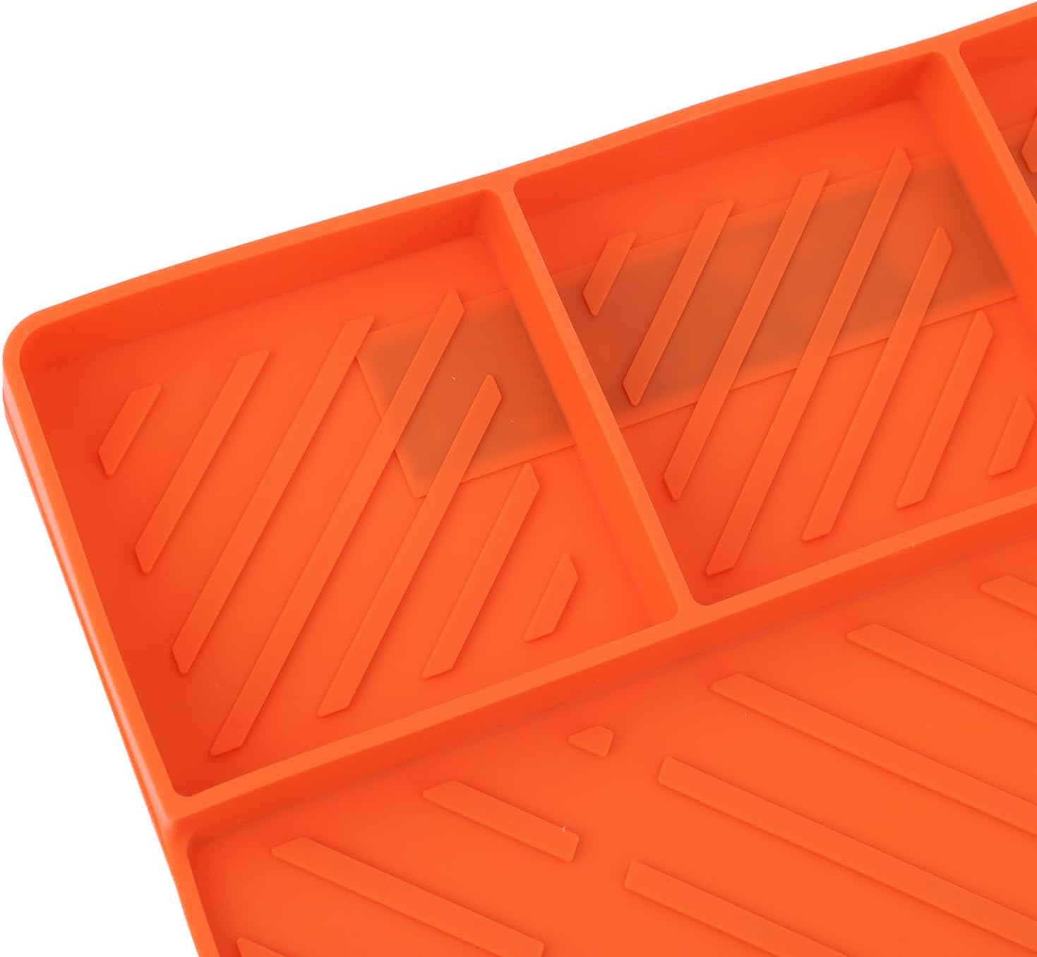 Tomato Cutting Holder Handheld Slicing Holder Kitchen Cutting Aid Gadget for round Fruits Lemon Cutter Holder Slicing Aid Tool (Orange)