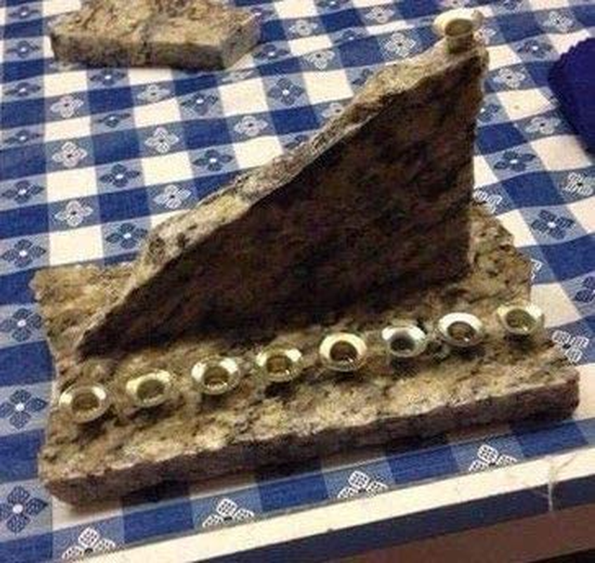 Metal Candle Cups with round Flat Base - Use with Menorah Candelabra - Prevents from Wax Dripping - Candle Holders Perfect for Lamp or Candle Making Projects - Silver, 6/16" Opening (90 Pieces)