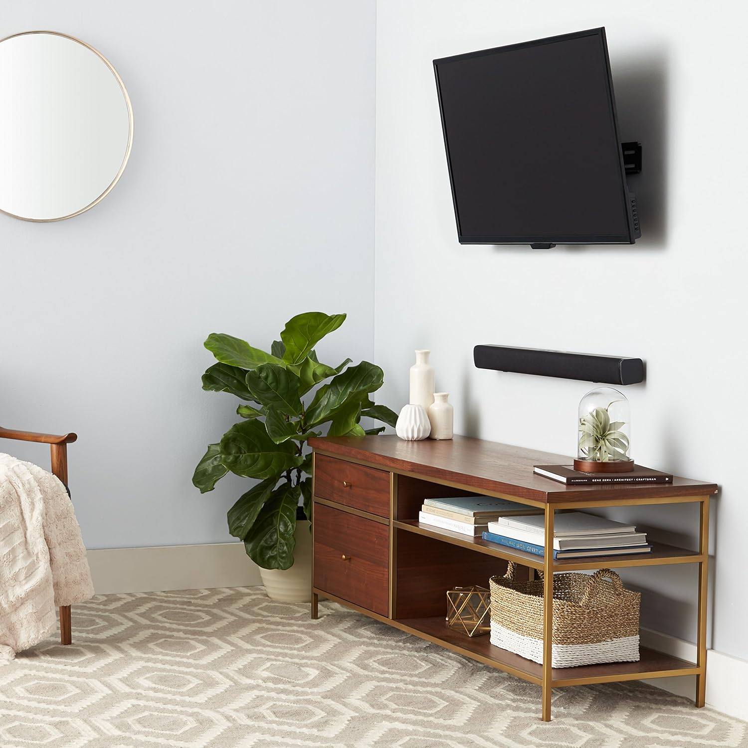 Amazon Basics Full Motion Articulating-Arm TV Wall Mount for 37-80 Inch Tvs and Flat Panels up to 120 Lbs, Black image number 2