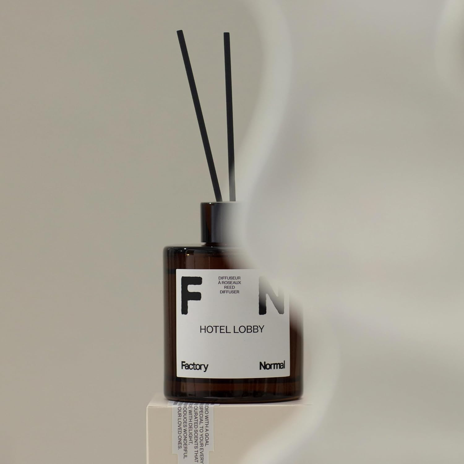 Luxury Reed Diffuser, Amber Glass Bottle, Elegant Home Scent, Long-Lasting Room Fragrance for Home (Hotel Lobby) image number 4