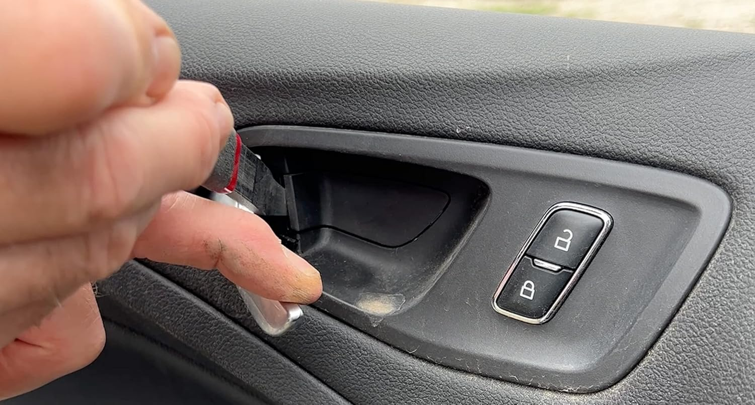 Lisle 35470 Double-Ended Trim Remover image number 2