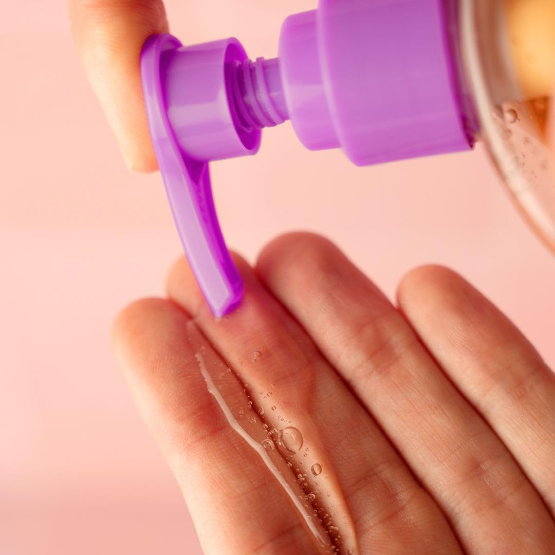 B.Tan Glow Your Own Way Hydrated AF Sun Care Gel 236 Ml image number 6