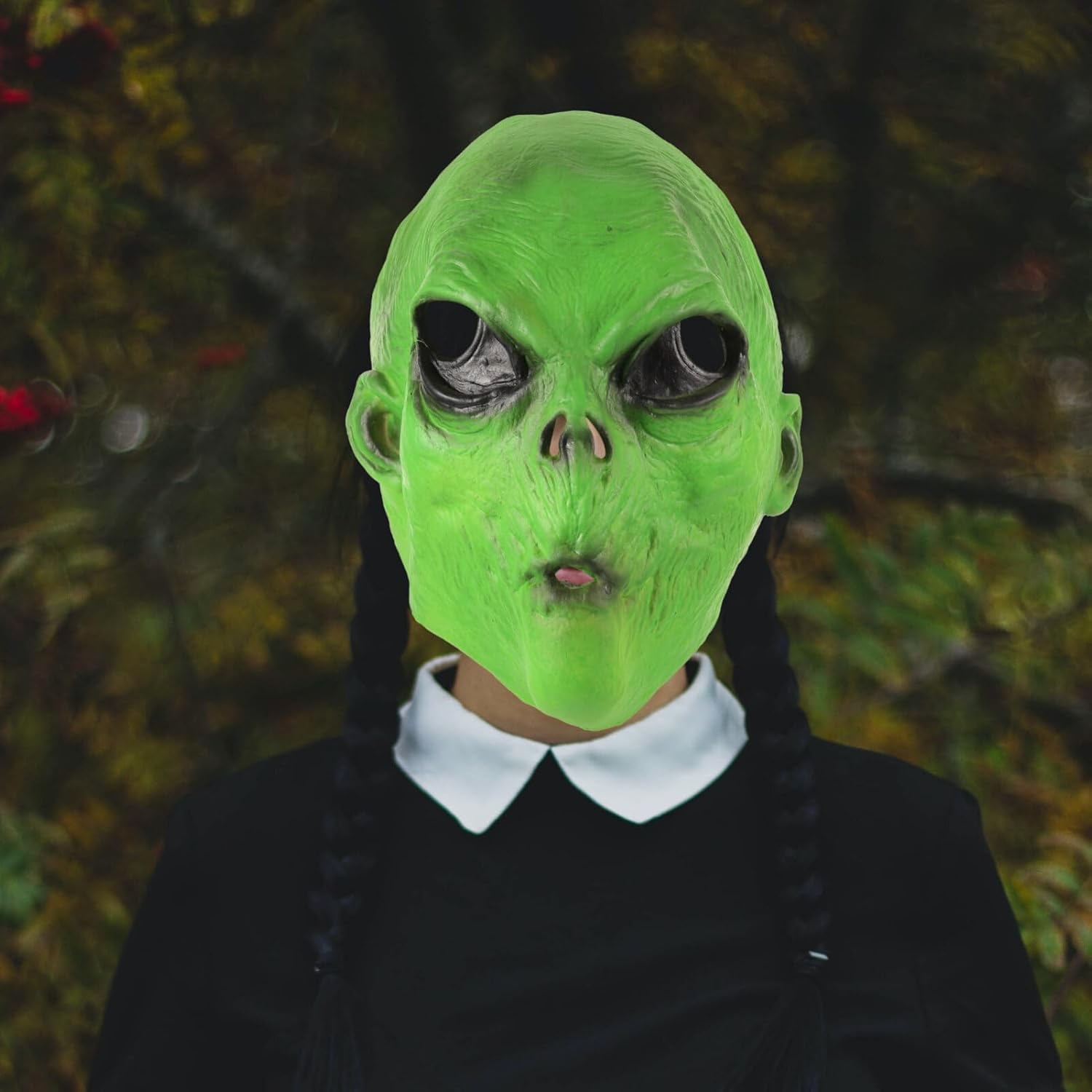 Green Alien Head Mask with Gloves Space Roswell Alien Mask Cool Latex Costume Mask for Party Halloween Dressing Up - Yellow image number 5