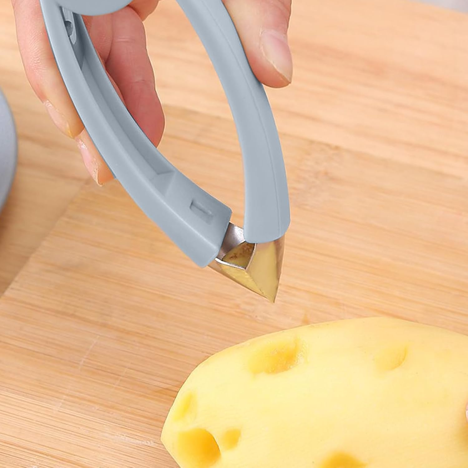 Strawberry Stem Remover,Strawberry Huller Stem Remover Stainless Steel | Food Prep Multifunctional Kitchen Gadget Portable for Potatoes Cherry Pepper Fruits image number 2