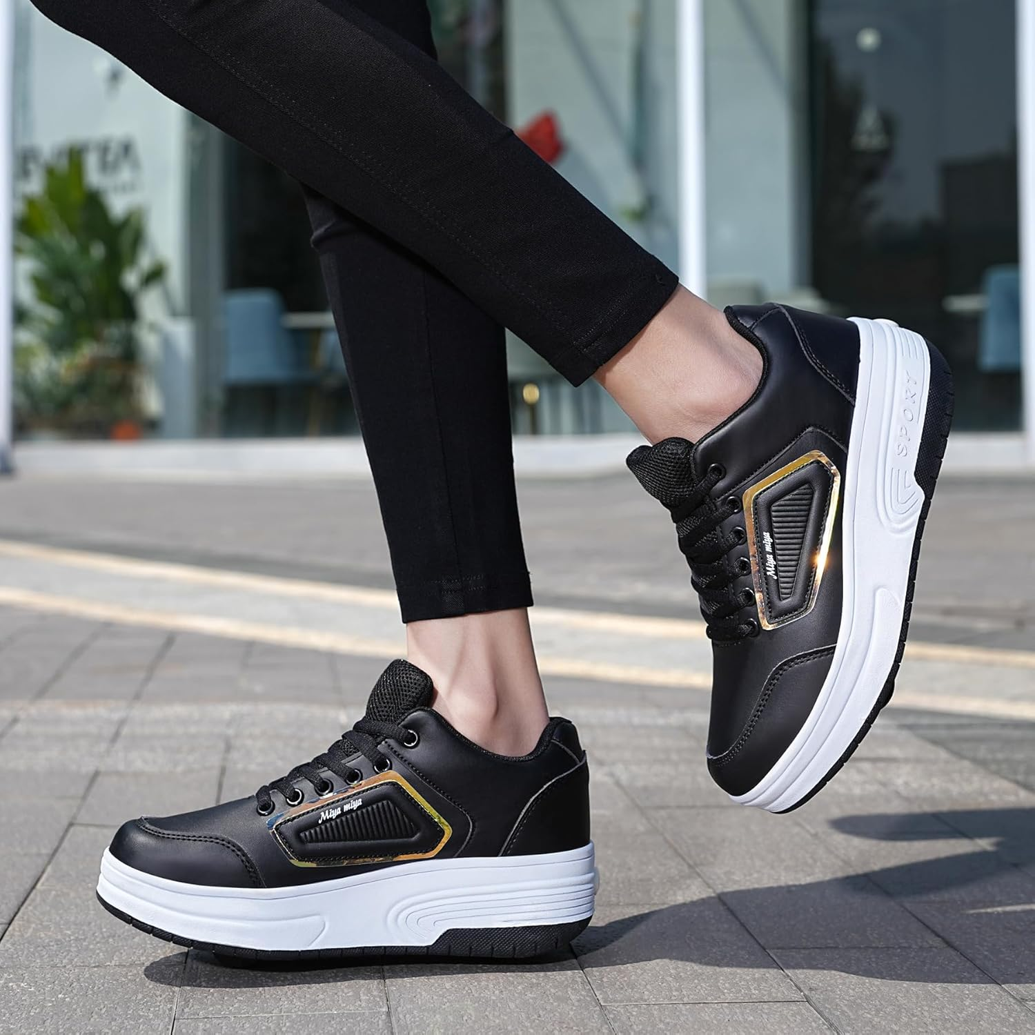 GIMKOUNN Roller Shoes Boys Girls Roller Skate Shoes Sneakers with Wheels for Kids Women Wheeled Footwear Retractable Breatheable Shoes Beginner Exercise Skates Birthday Gifts Christmas image number 5