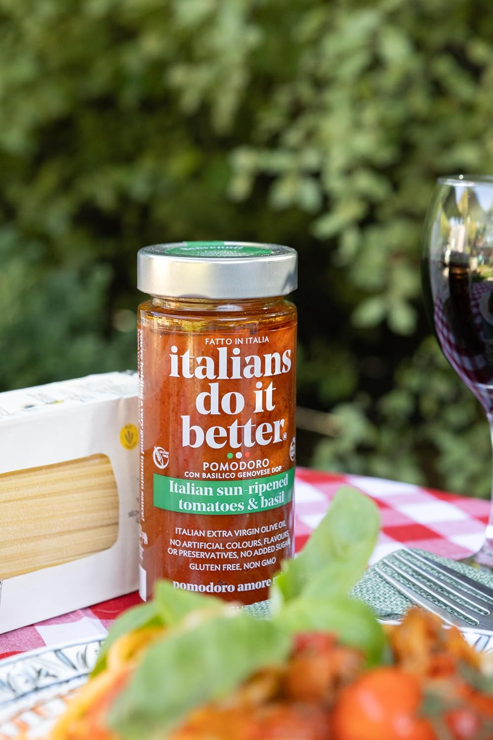 Italians Do It Better Pomodoro Sauce, 290G &ndash; Italian Pasta Sauce with Fresh Tomato and Basil, Ideal for Penne, Spaghetti, Traditional Tomato Sauce, Italian Made image number 2